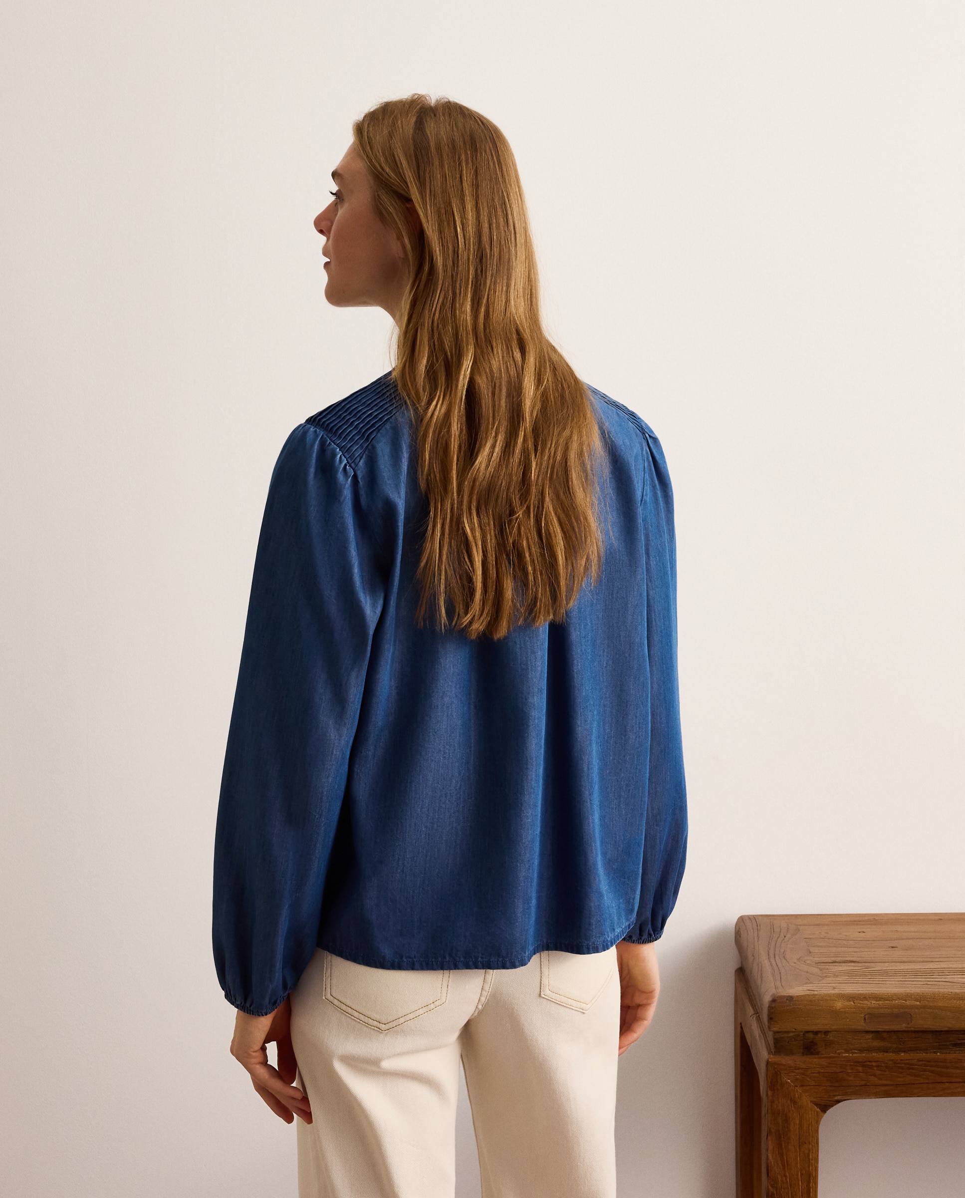 Blusa de Ganga com Manga Comprida e Favos de Mel 482 Lavado Médio-3