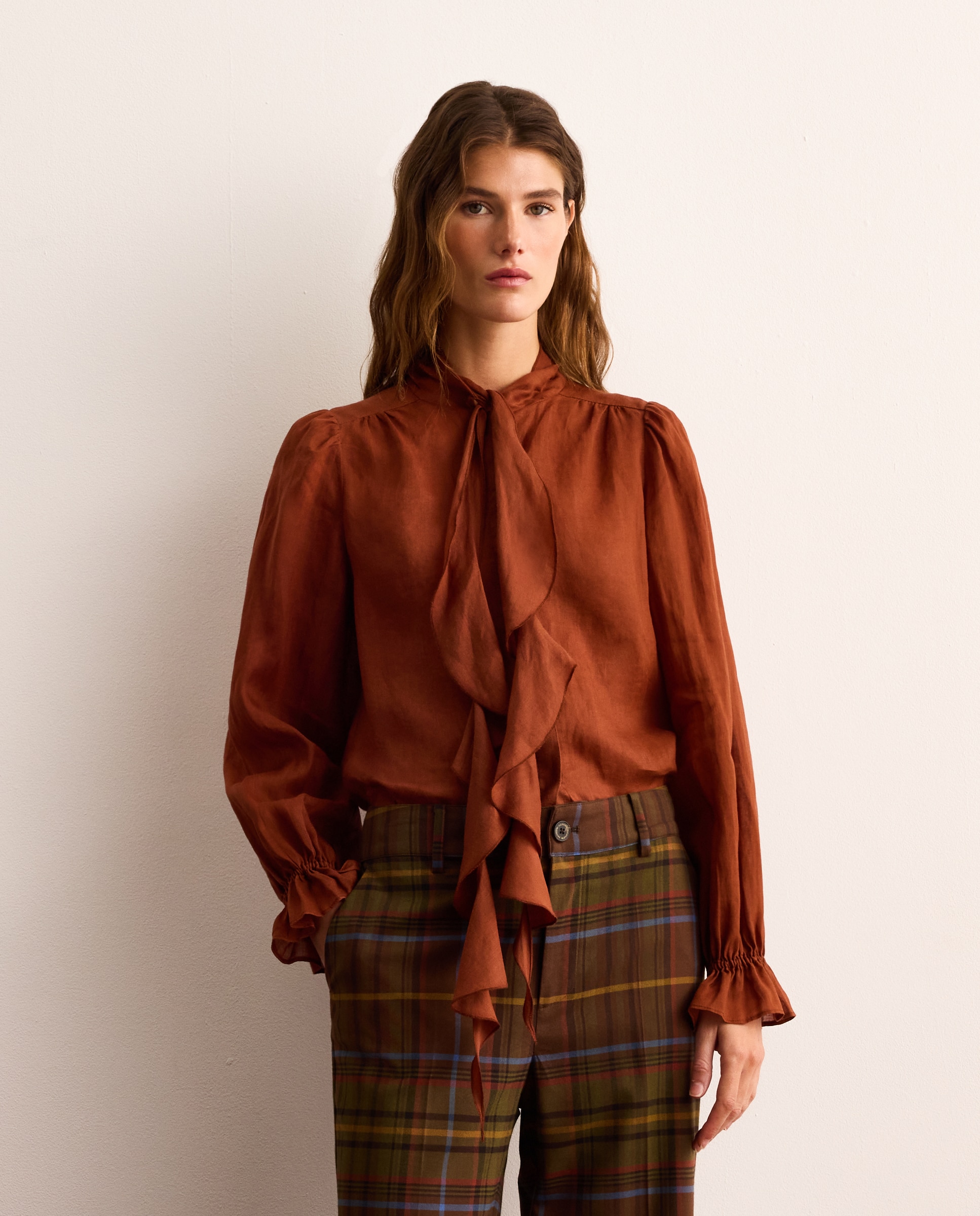 Imagen 1 de Blusa manga larga de mujer de ramio con lazada - Lloyd's - Naranja quemado Naranja quemado