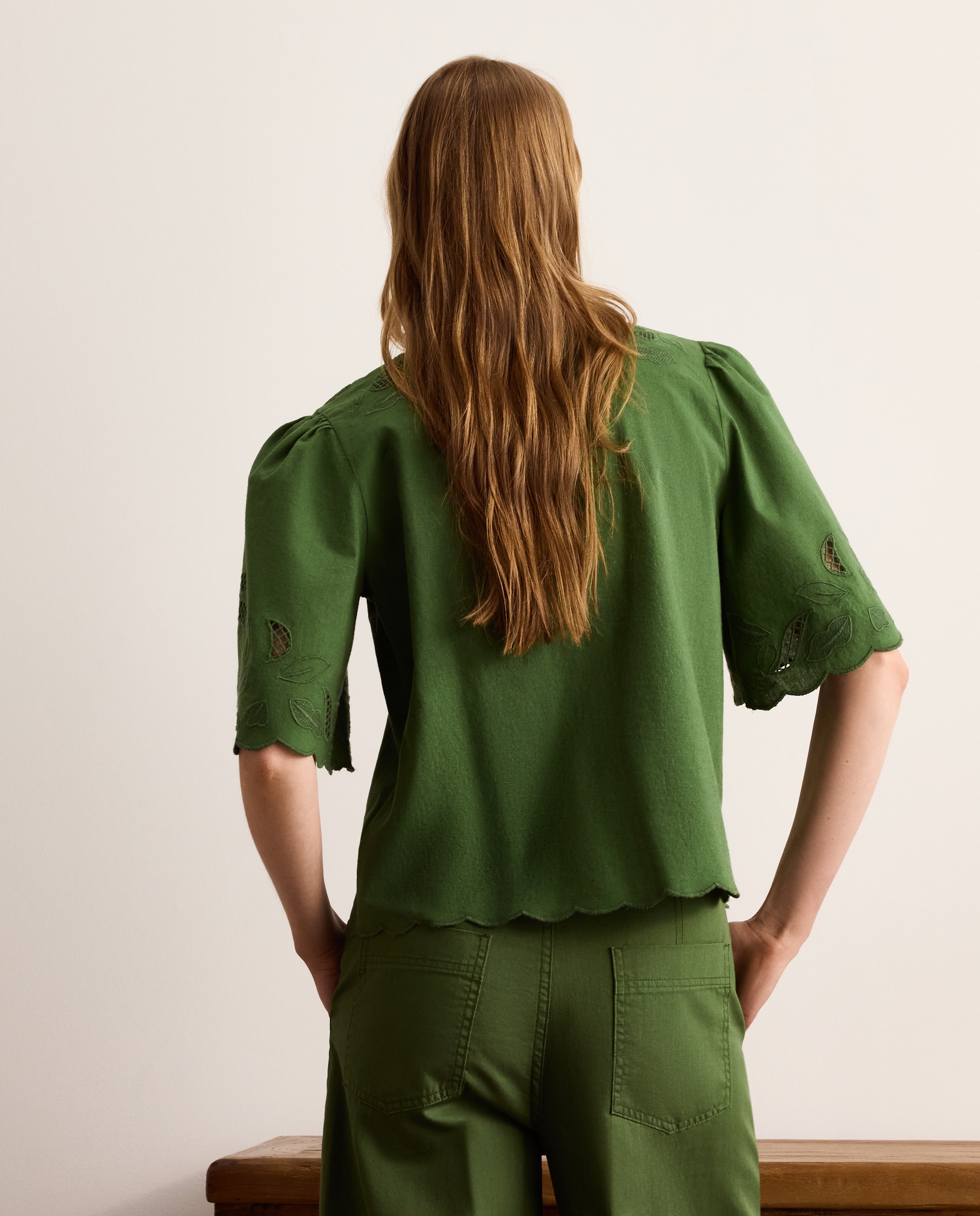 Blusa manga corta de mujer en lino troquelada - Lloyd's - Verde Verde-3