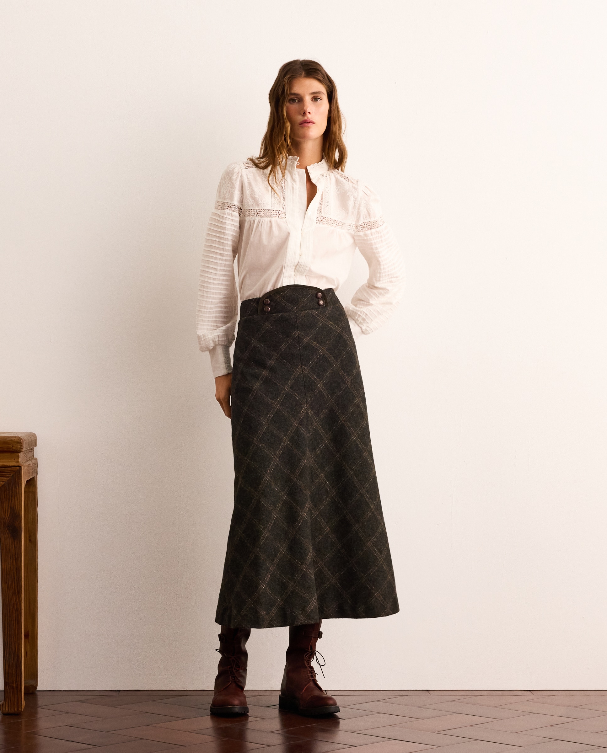 Imagen 0 de Falda midi terciopelo Verde