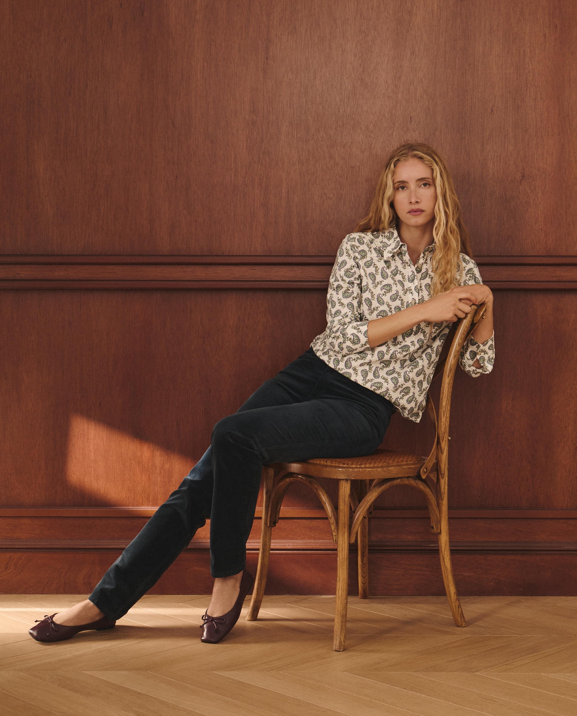 T-shirt com Colarinho de Polo e Estampado Branco-2