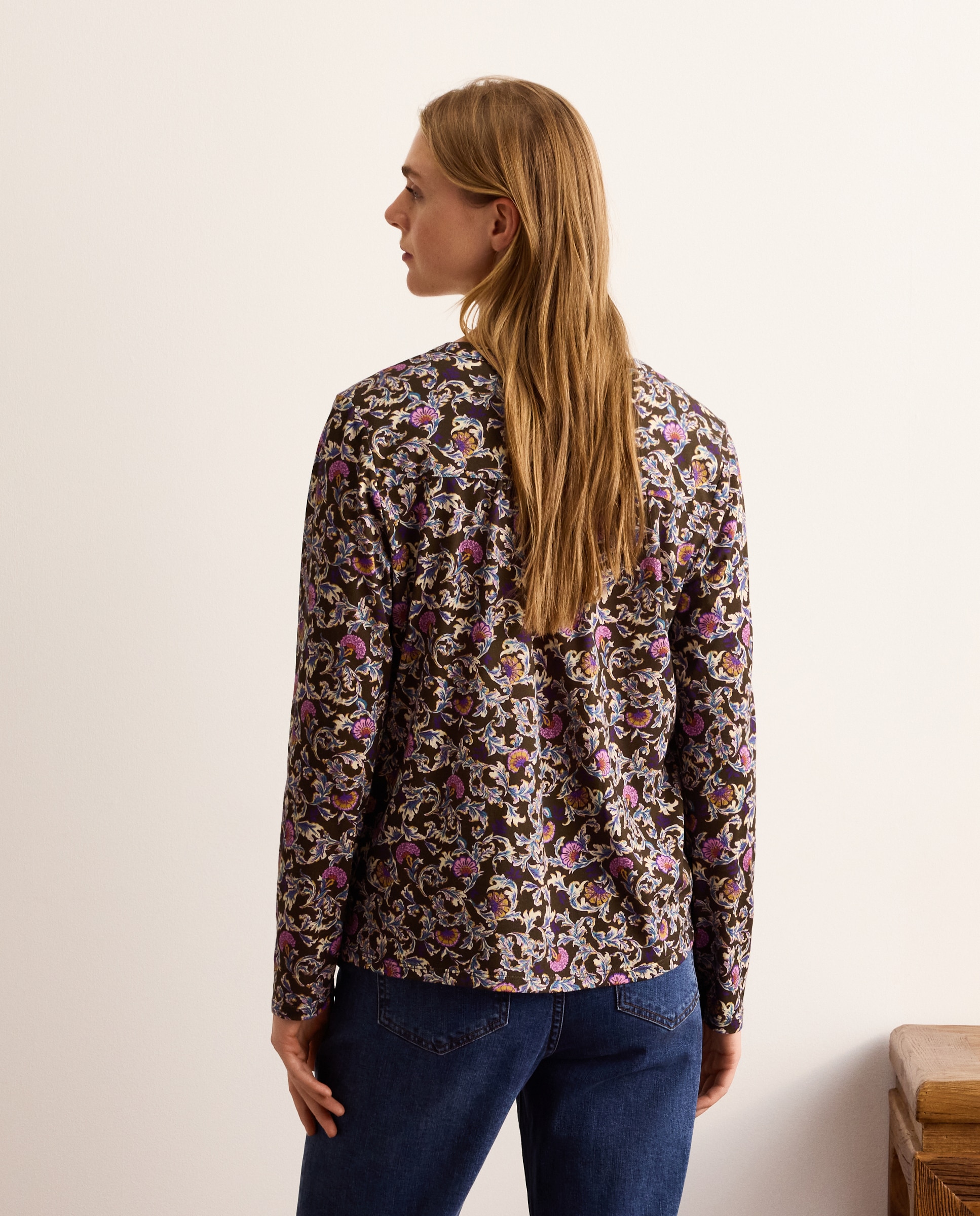 Imagen 3 de Camiseta manga larga de mujer con cuello panadero - Lloyd's - Marrón Marrón