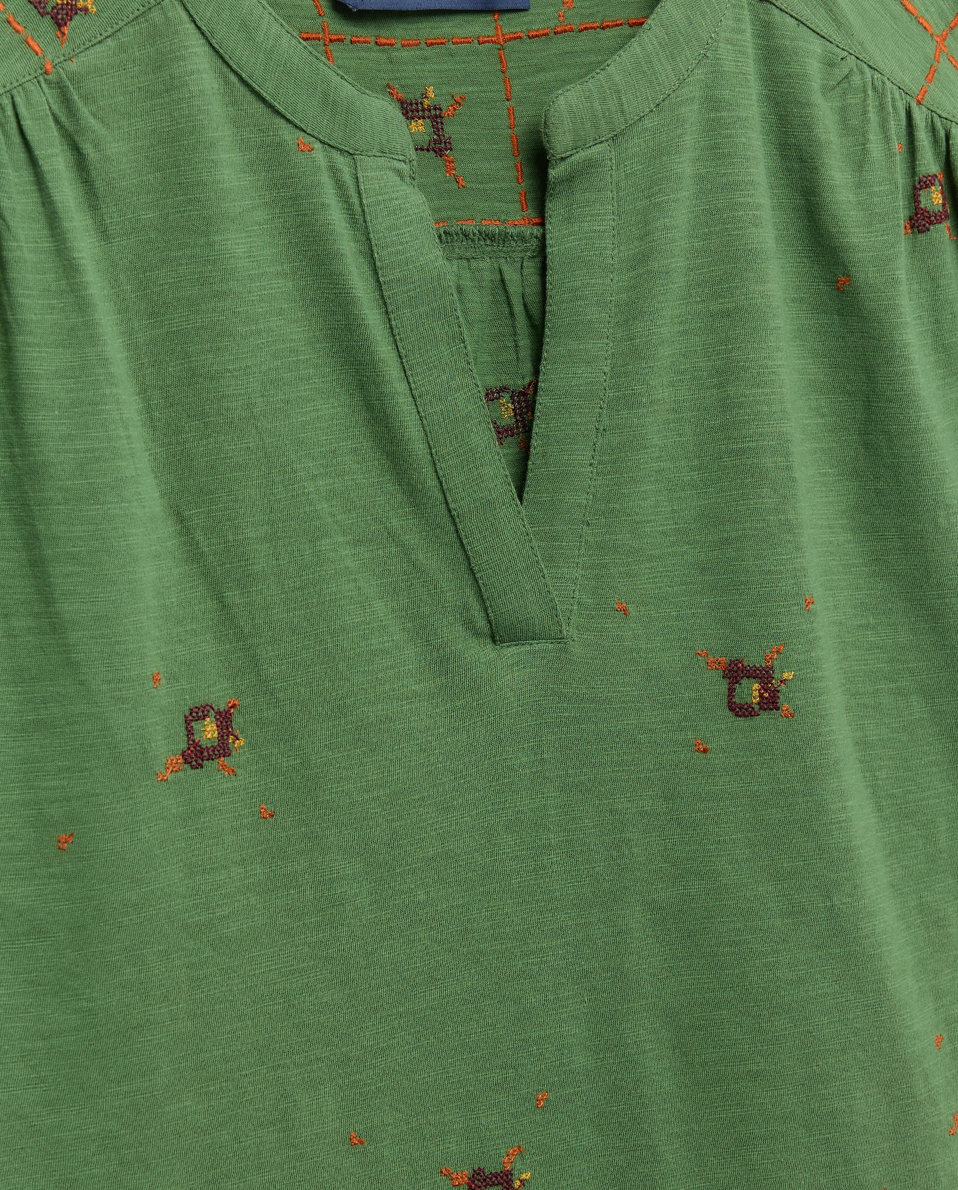 Camiseta de mujer con bordado mini flor - Lloyd's - Verde Verde-5