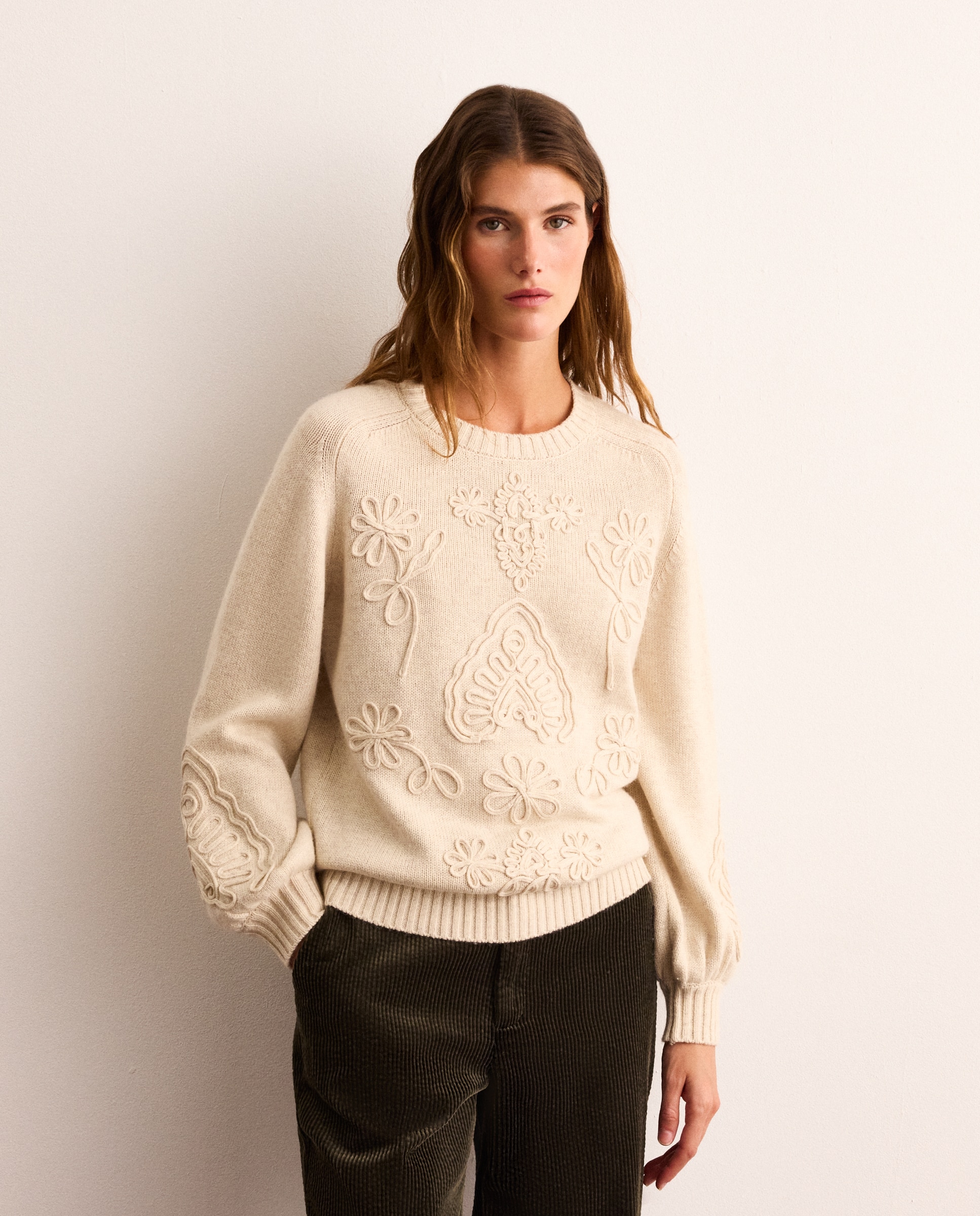 Jersey manga larga de mujer con bordado flores - Lloyd's - 120 Crudo 120 Crudo-1