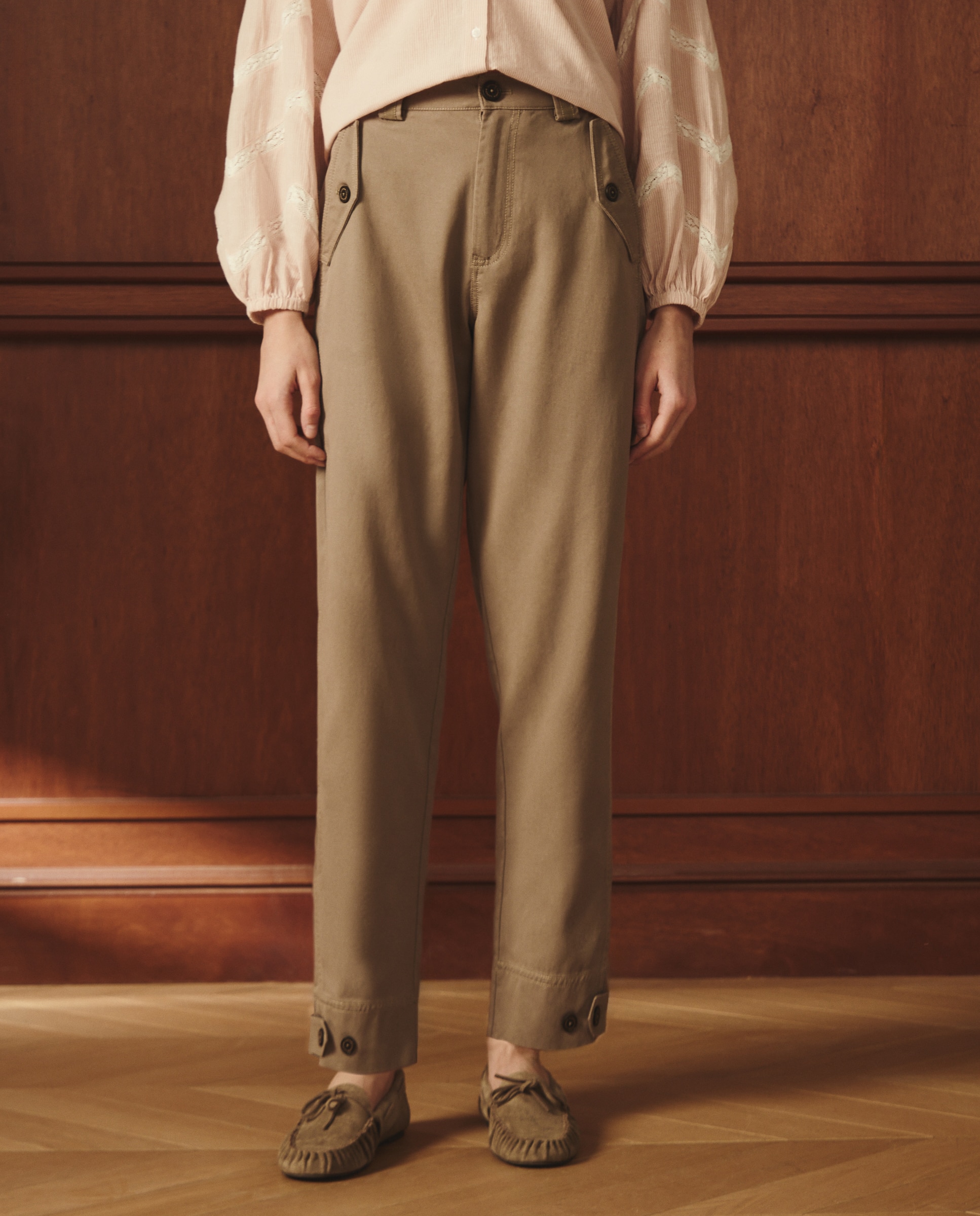 Pantalón de mujer estilo sahariana - Lloyd's - 520 Kaki 520 Kaki-2