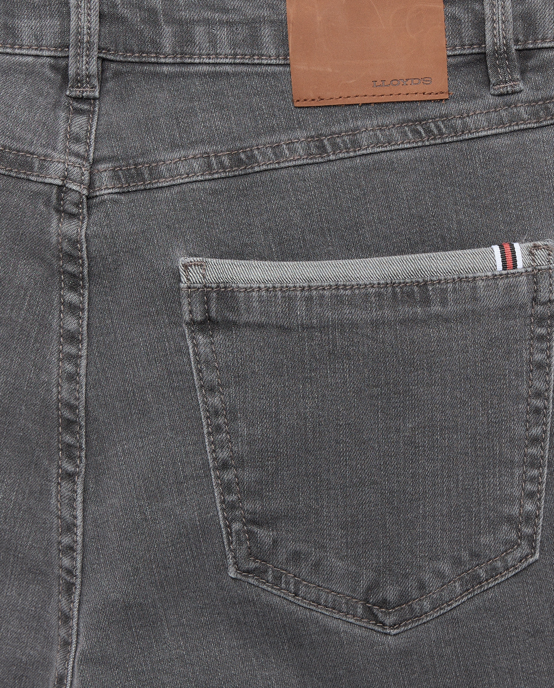 Jeans Semi Skinny com Fita Tricolor Preto Intenso-2