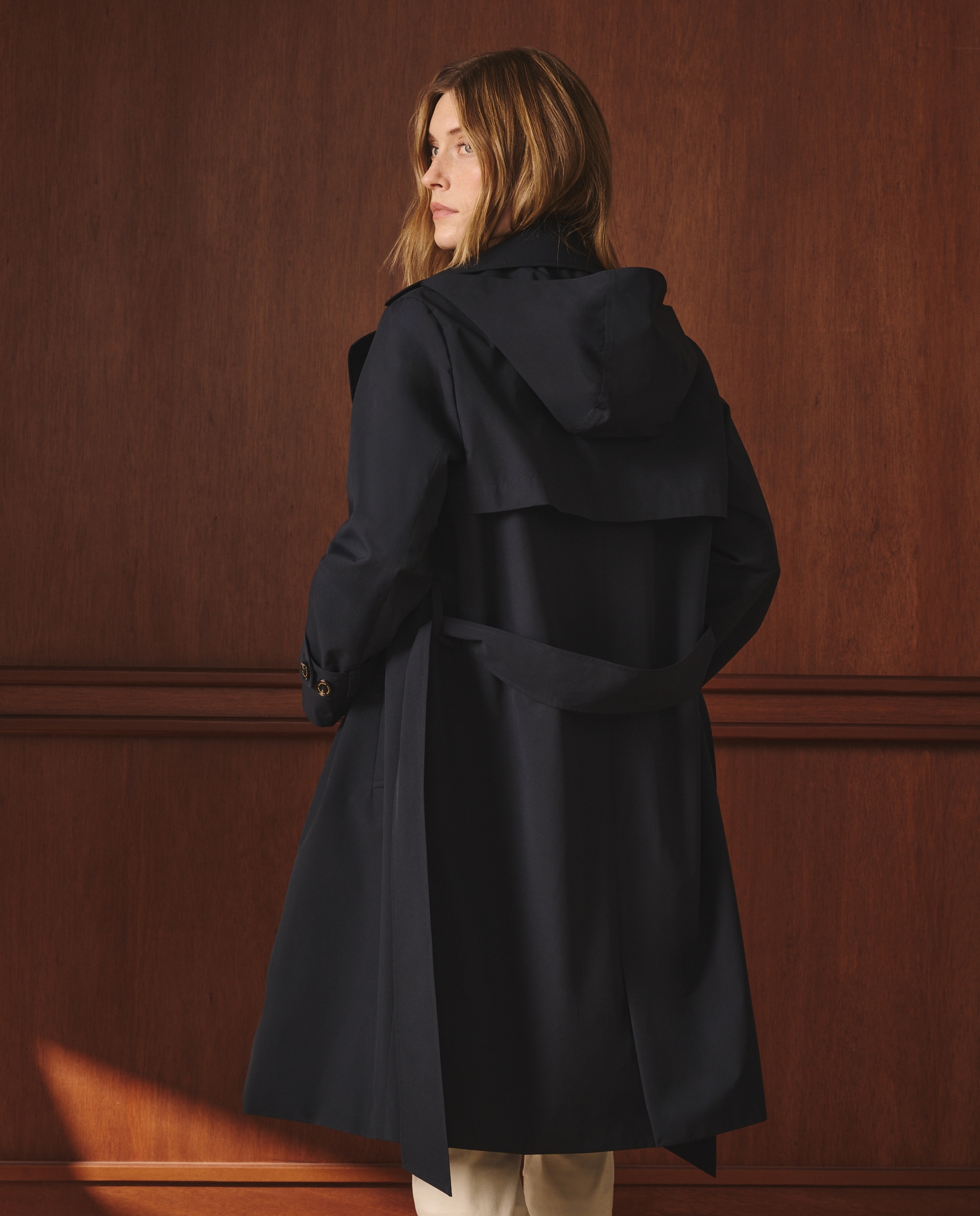 Gabardine clássica com capuz Azul-marinho-4