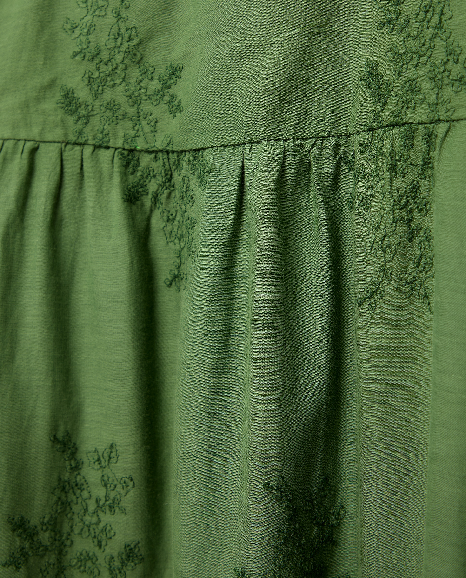 Vestido sin mangas y escote pico - Lloyd's - Verde Verde-5