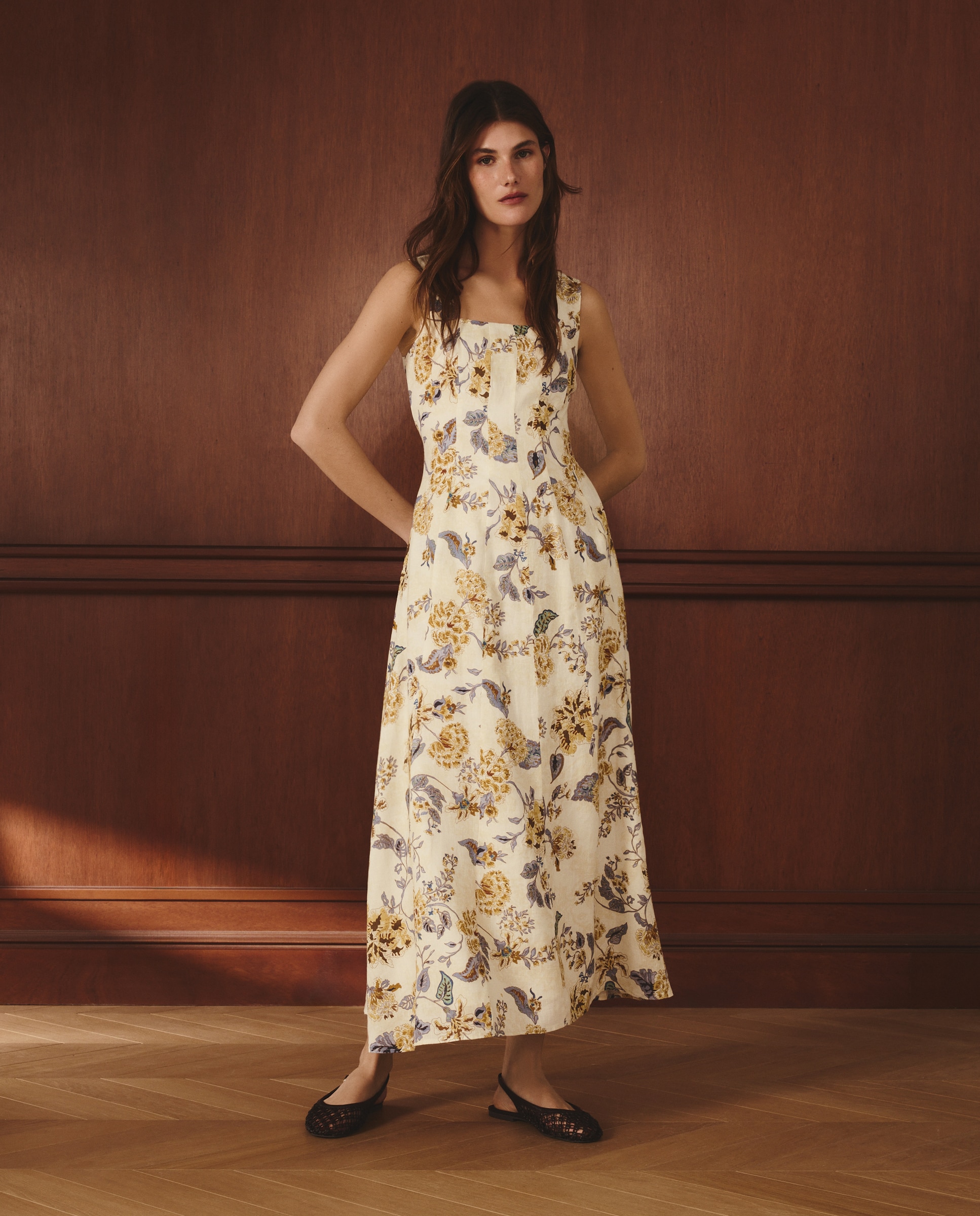 Imagen 0 de Vestido de lino sin mangas escote cuadrado y estampado floral Amarillo