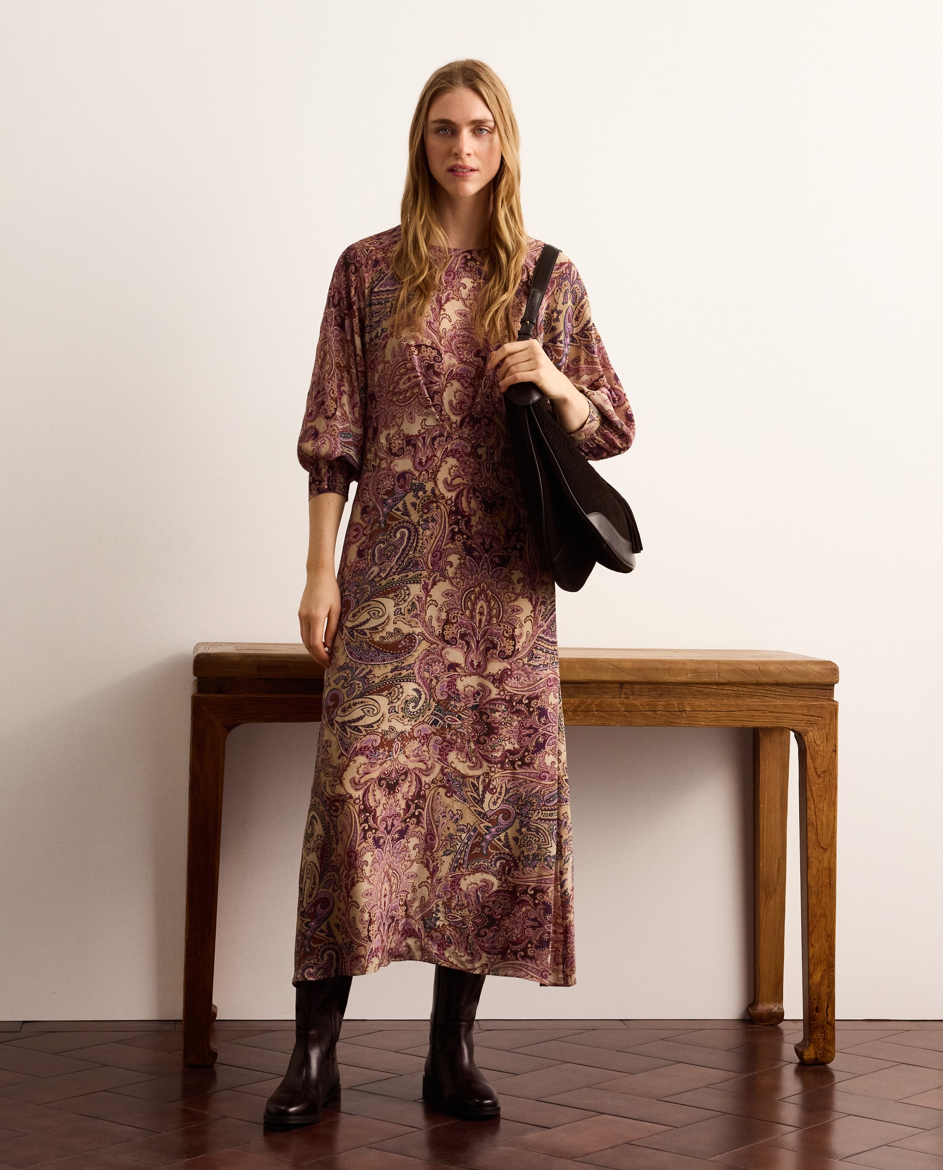 Imagem 0 de Vestido de Manga 3/4 com Caxemiras