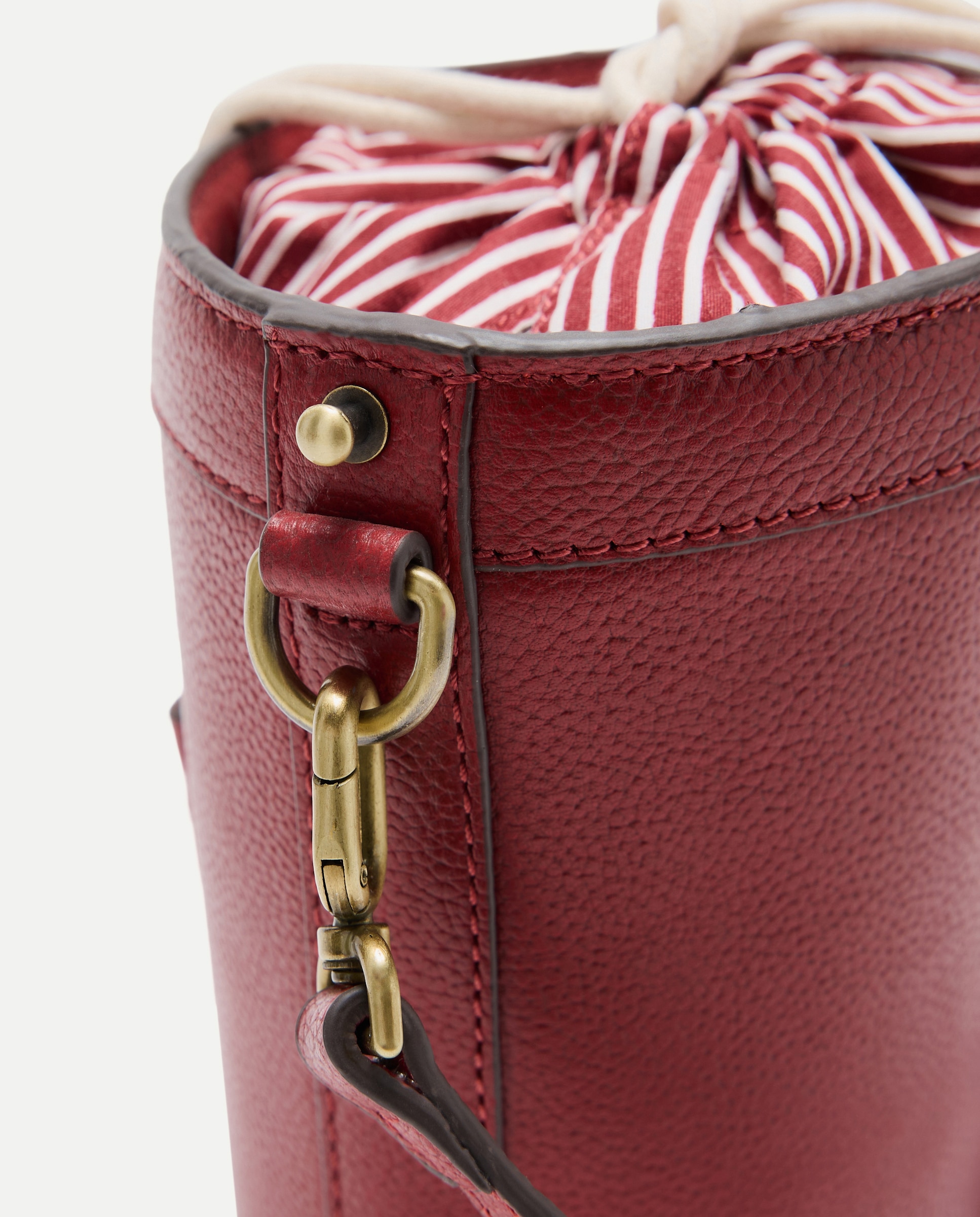 Mala Mini Bucket Lisa 600 Vermelho-4