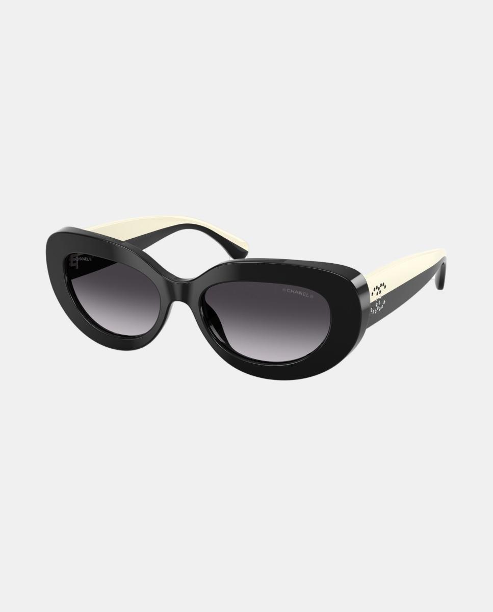 Imagen 8 de Gafas de sol CH5562B de mujer ovalada en acetato con lente degradada - CHANEL - Negro Negro