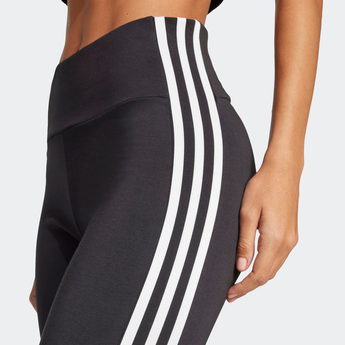 Calças de malha Adicolor 3 faixas Originals Preto-4