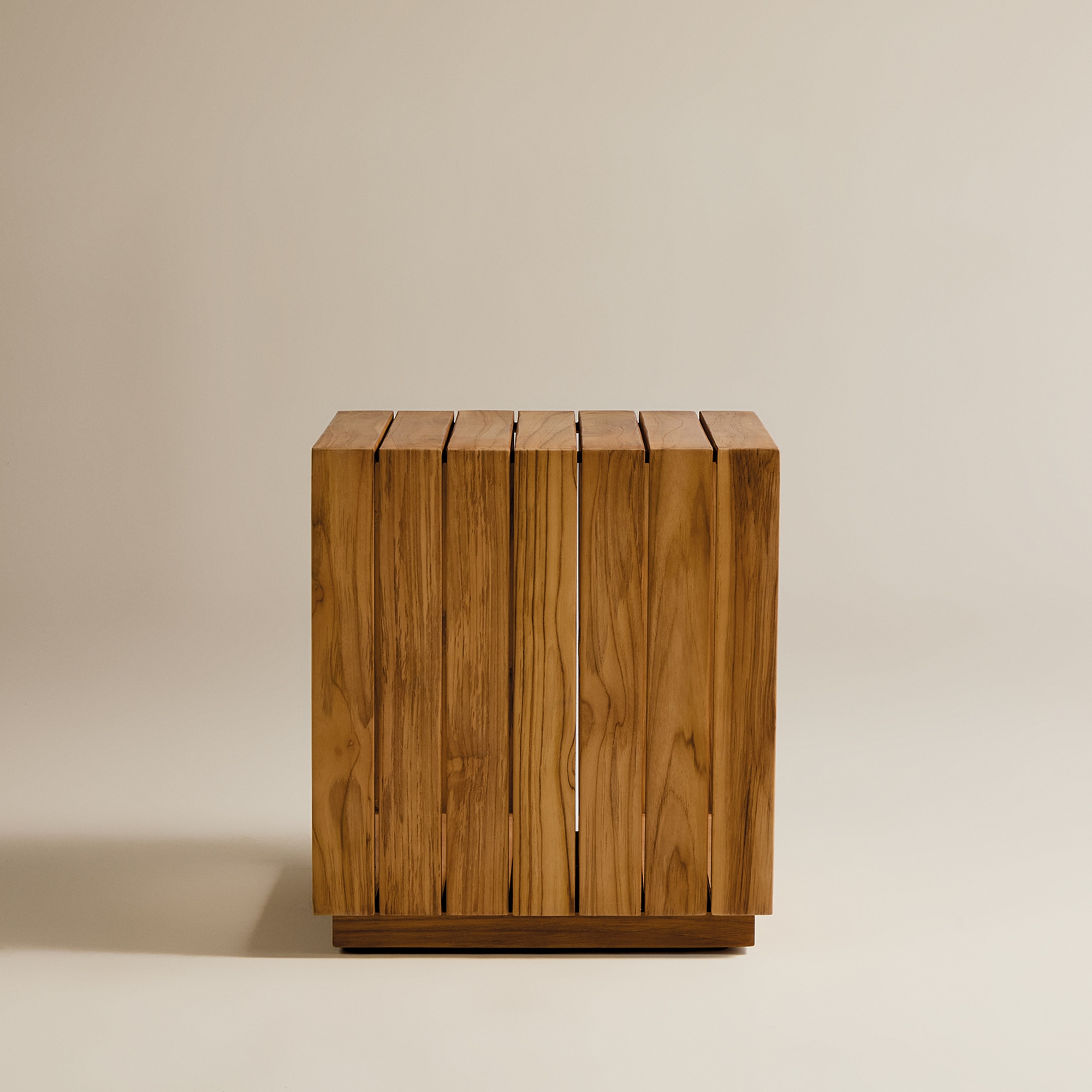 Mesa Auxiliar de Jardim de Madeira de Teca com Duas Alturas Sidney Natural-3