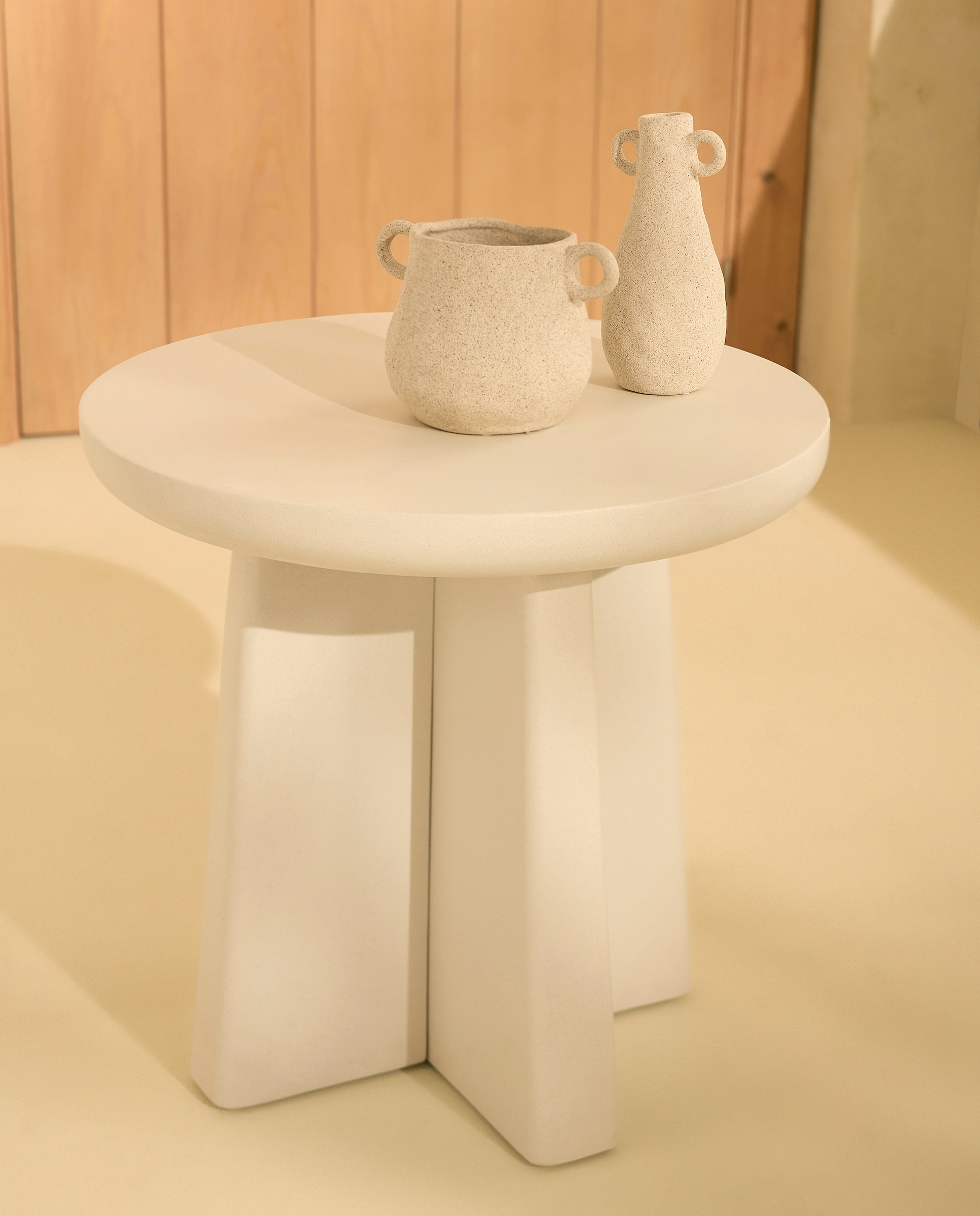 Imagem 0 de Mesa auxiliar de jardim em policimento Miami