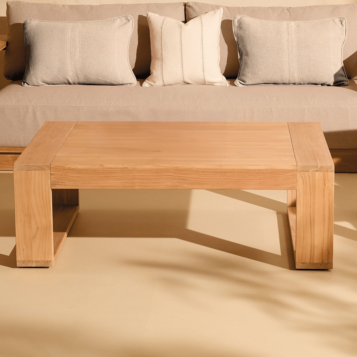 Imagem 0 de Mesa de Centro de Jardim de Teca Formentor