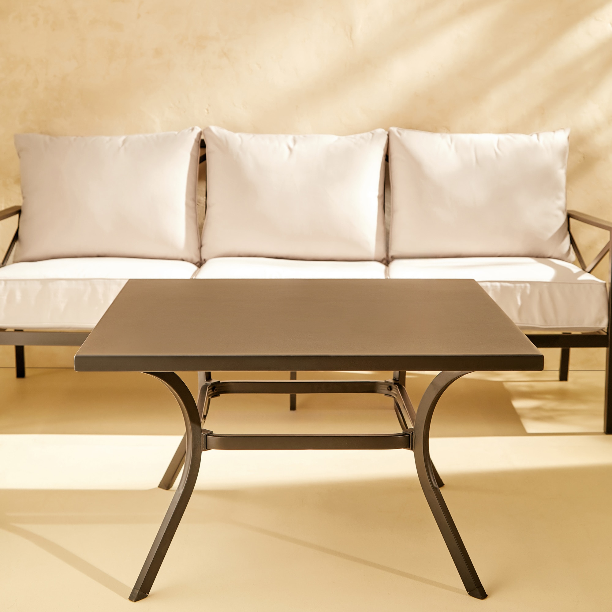 Mesa de Centro de Jardim Cross Preto-1