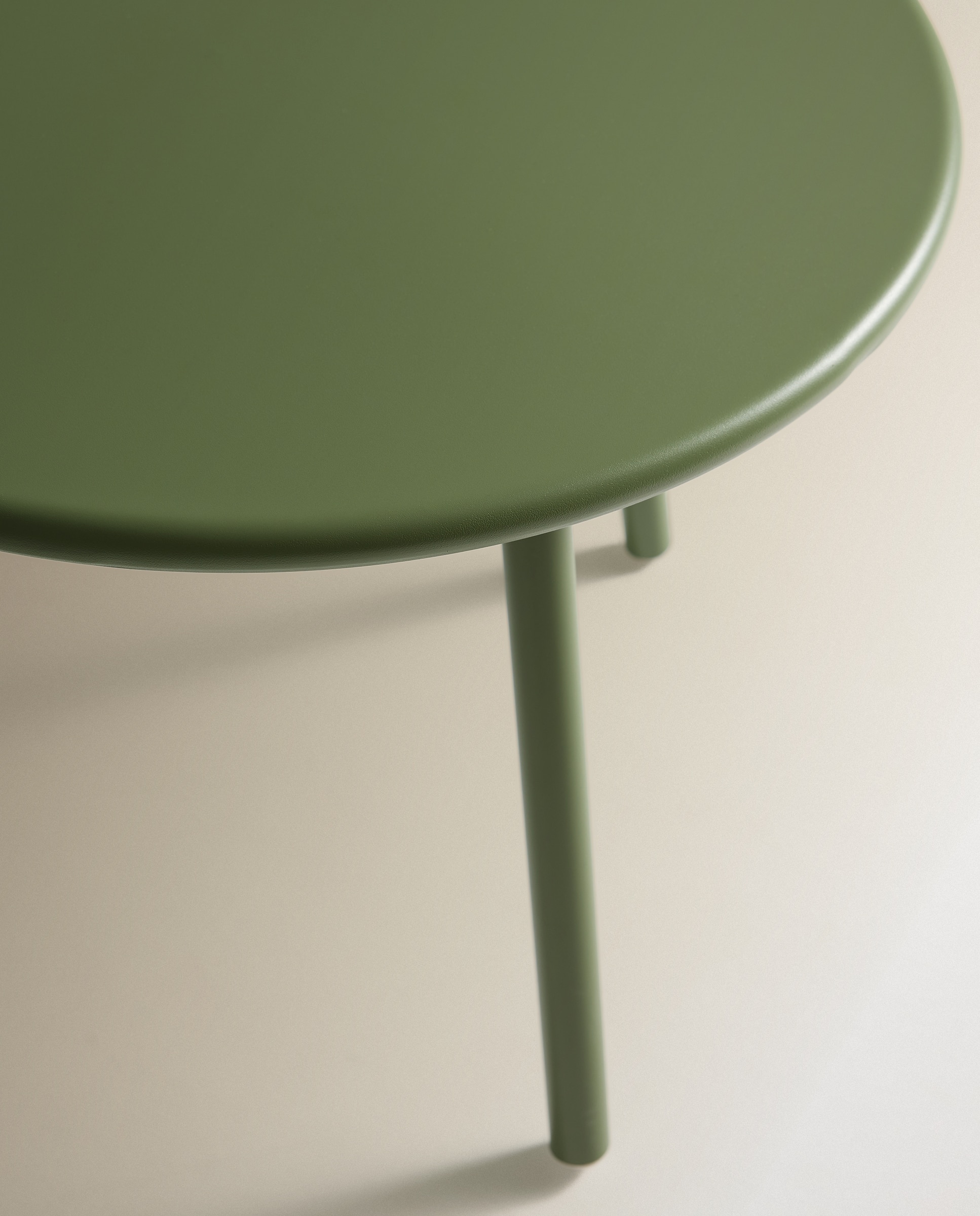 Conjunto de 2 mesas de centro de jardim Lisboa Verde-3