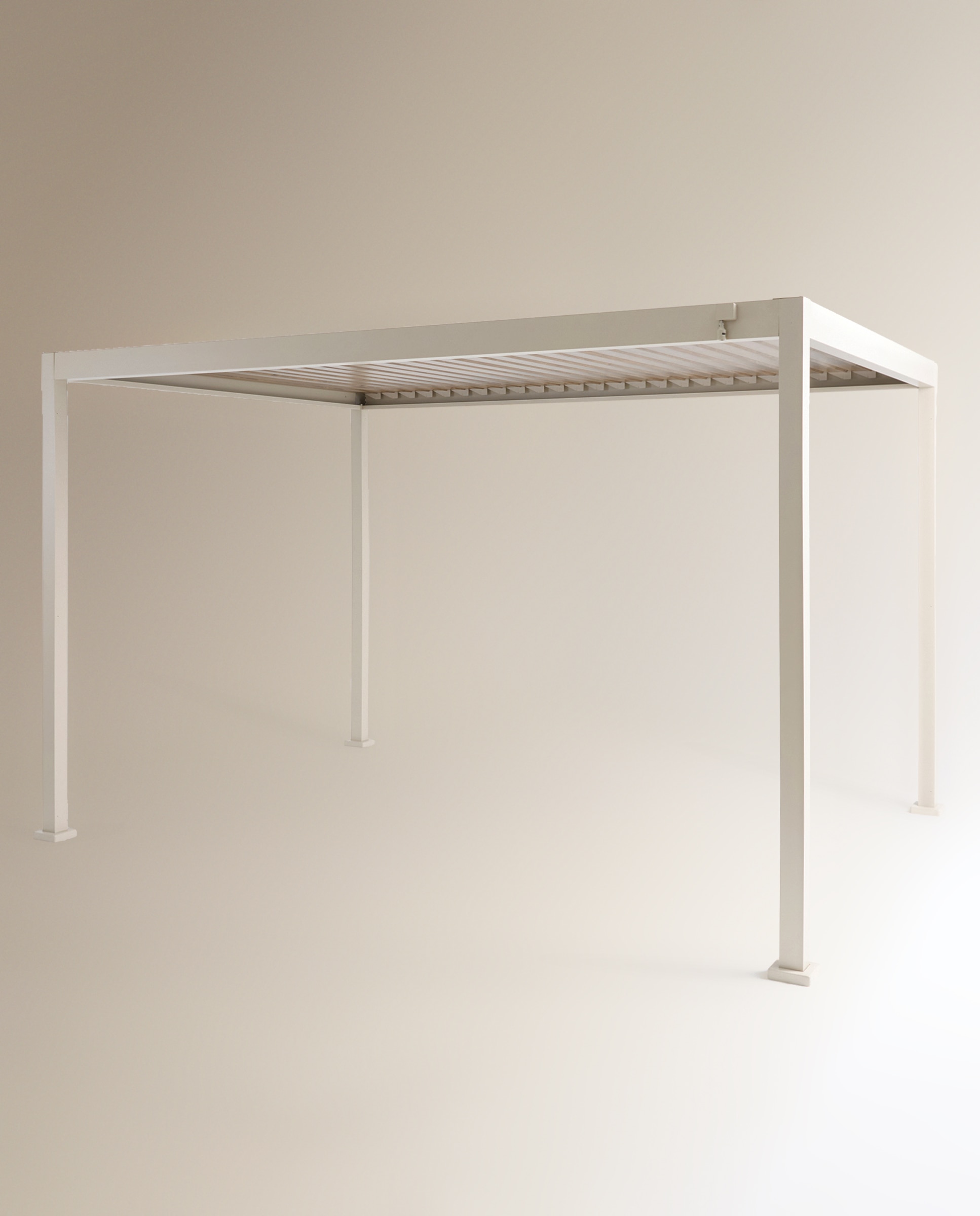 Pérgola con techo de lamas imitación madera Sonora Creme-2