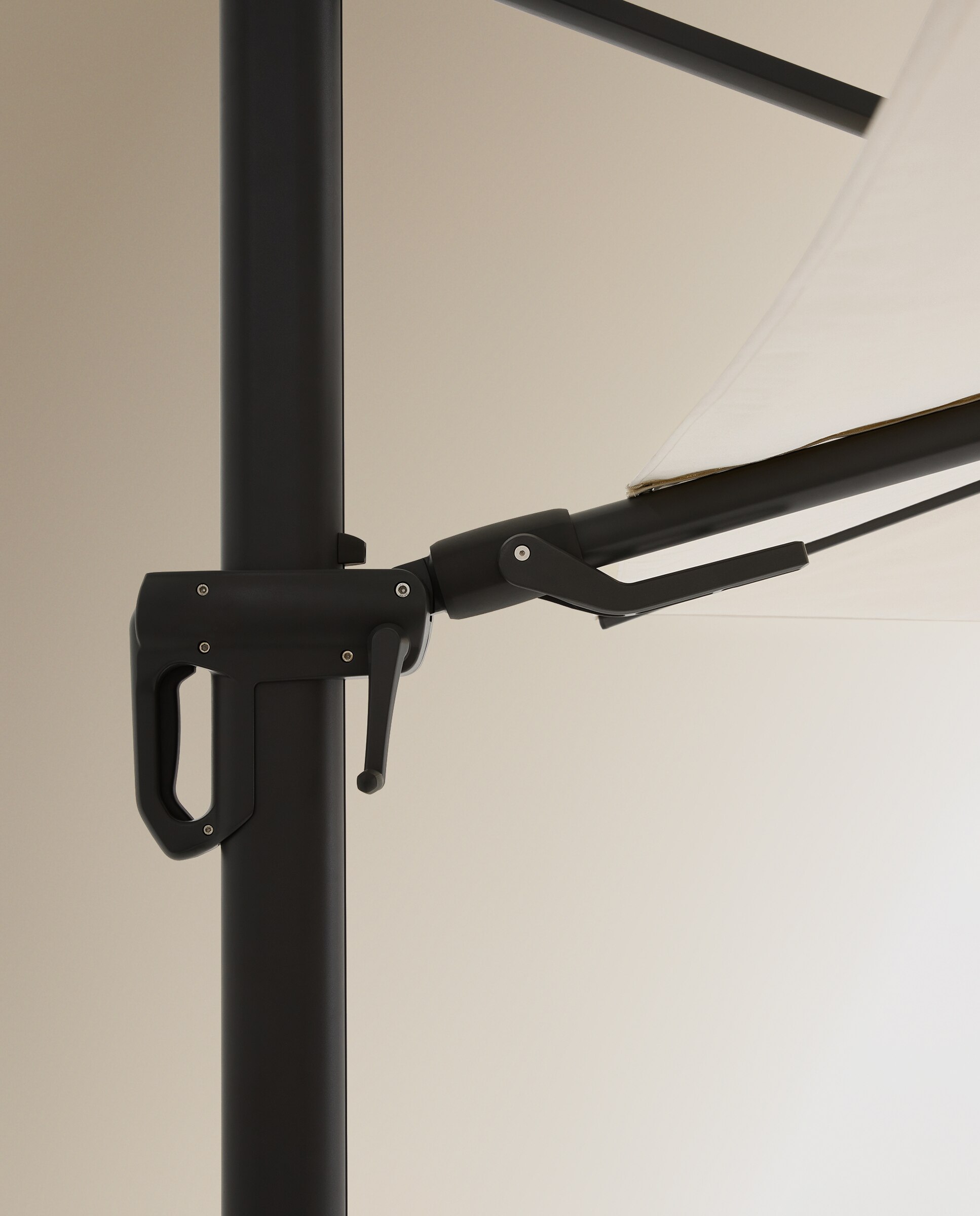 Parasol excéntrico de aluminio y olefin Gobi - Blanco 300 x 300 cm Blanco-4