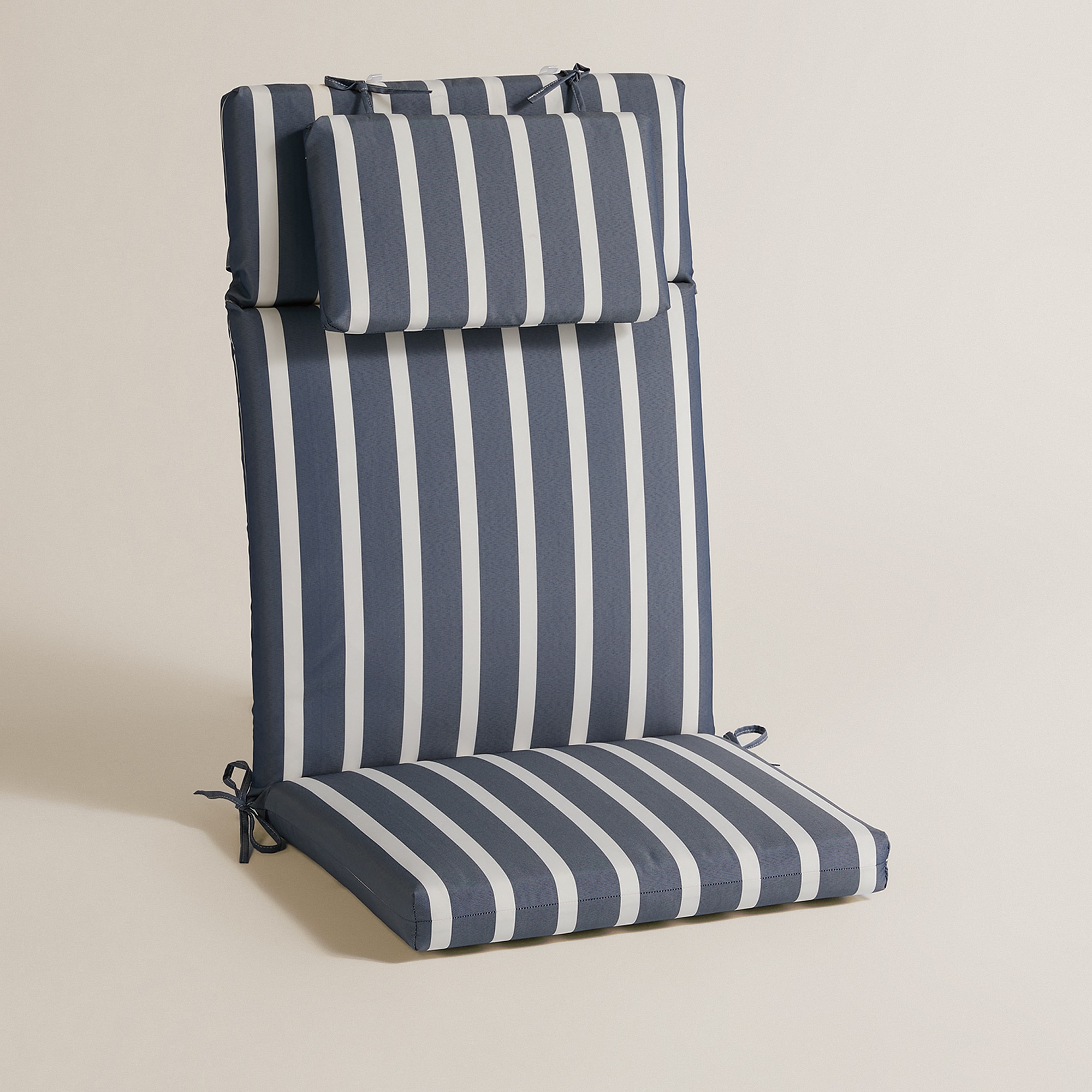 Imagen 0 de Cojín de rayas para asiento con respaldo alto 160 gr Basics El Corte Inglés