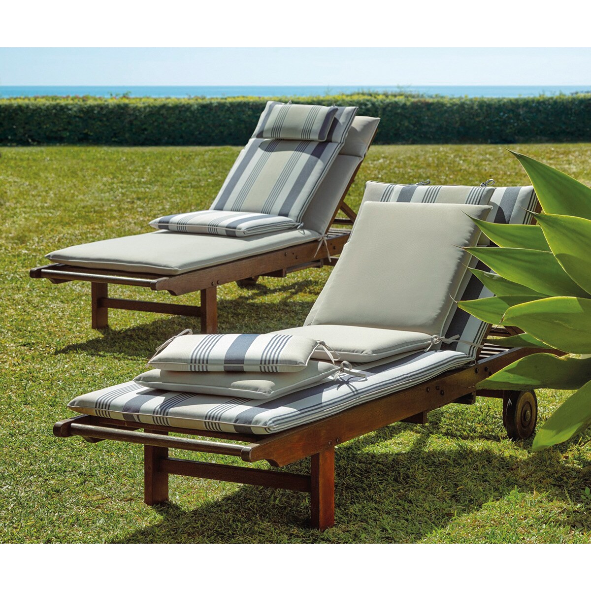 Cojín de rayas para asiento con respaldo bajo 230 gr Basics El Corte Inglés Azul oscuro-2