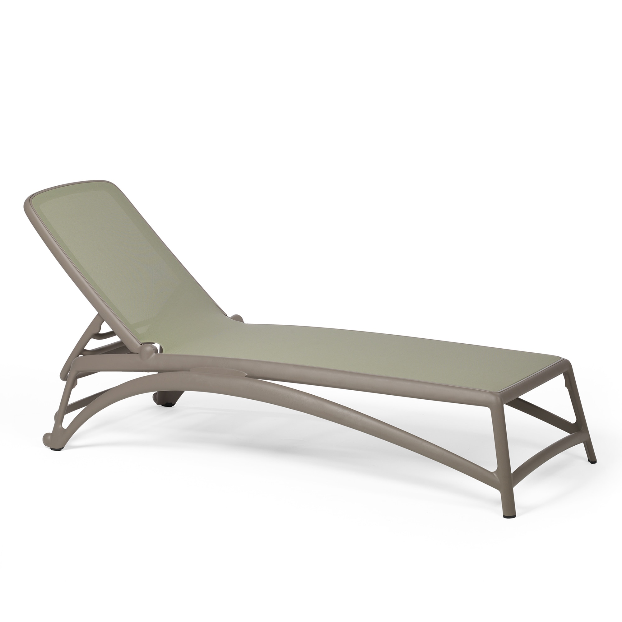 Imagem 0 de Espreguiçadeira de Resina Empilhável Atlântico