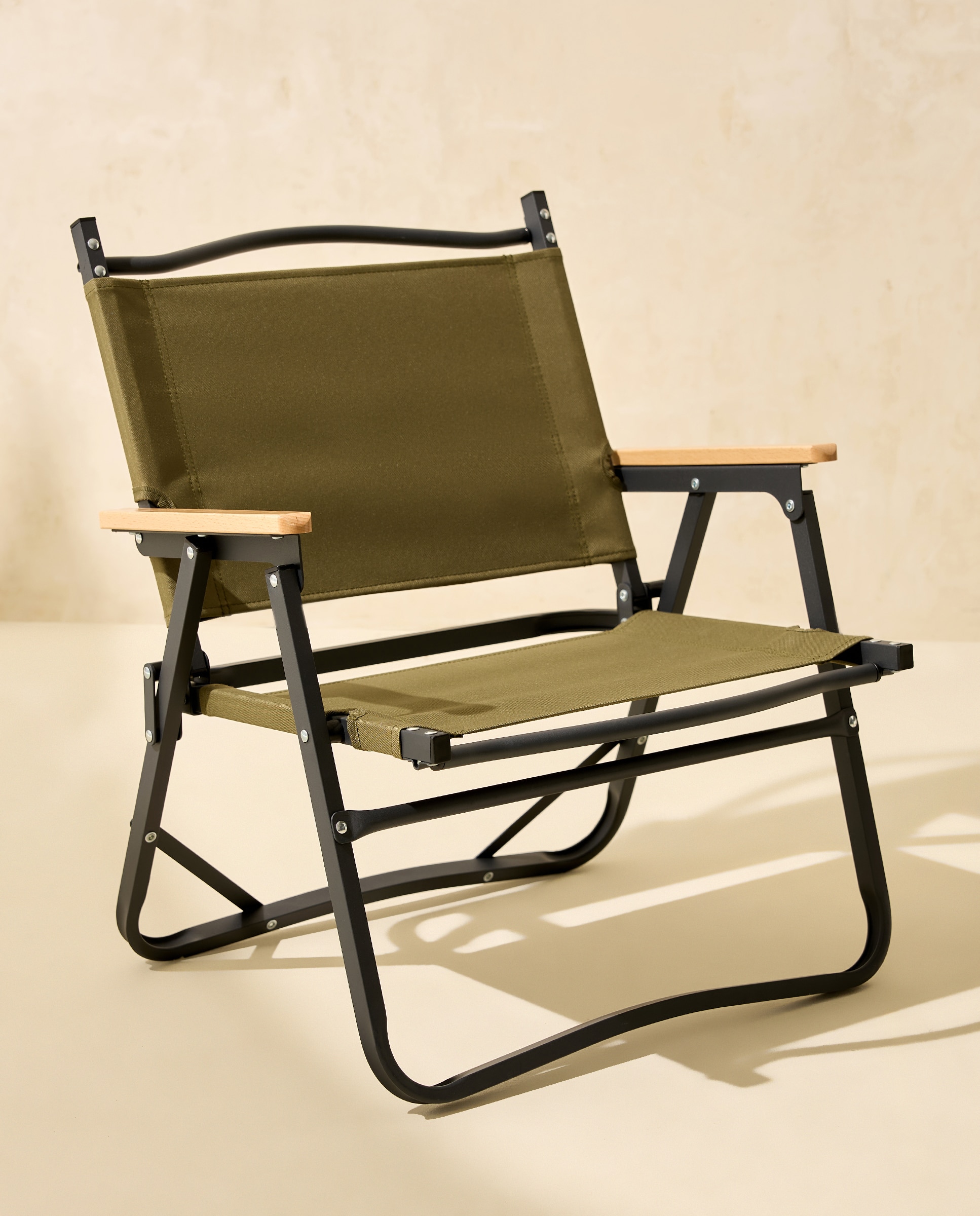 Imagem 0 de Cadeira Baixa Dobrável Safari Campo e Praia