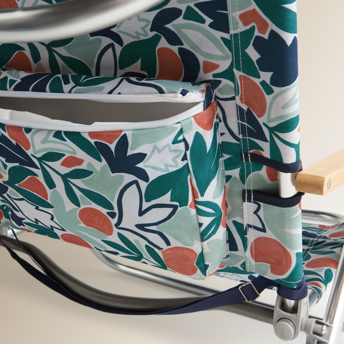 Cadeira Baixa Desdobrável Leili Campo e Praia Multicolor-6