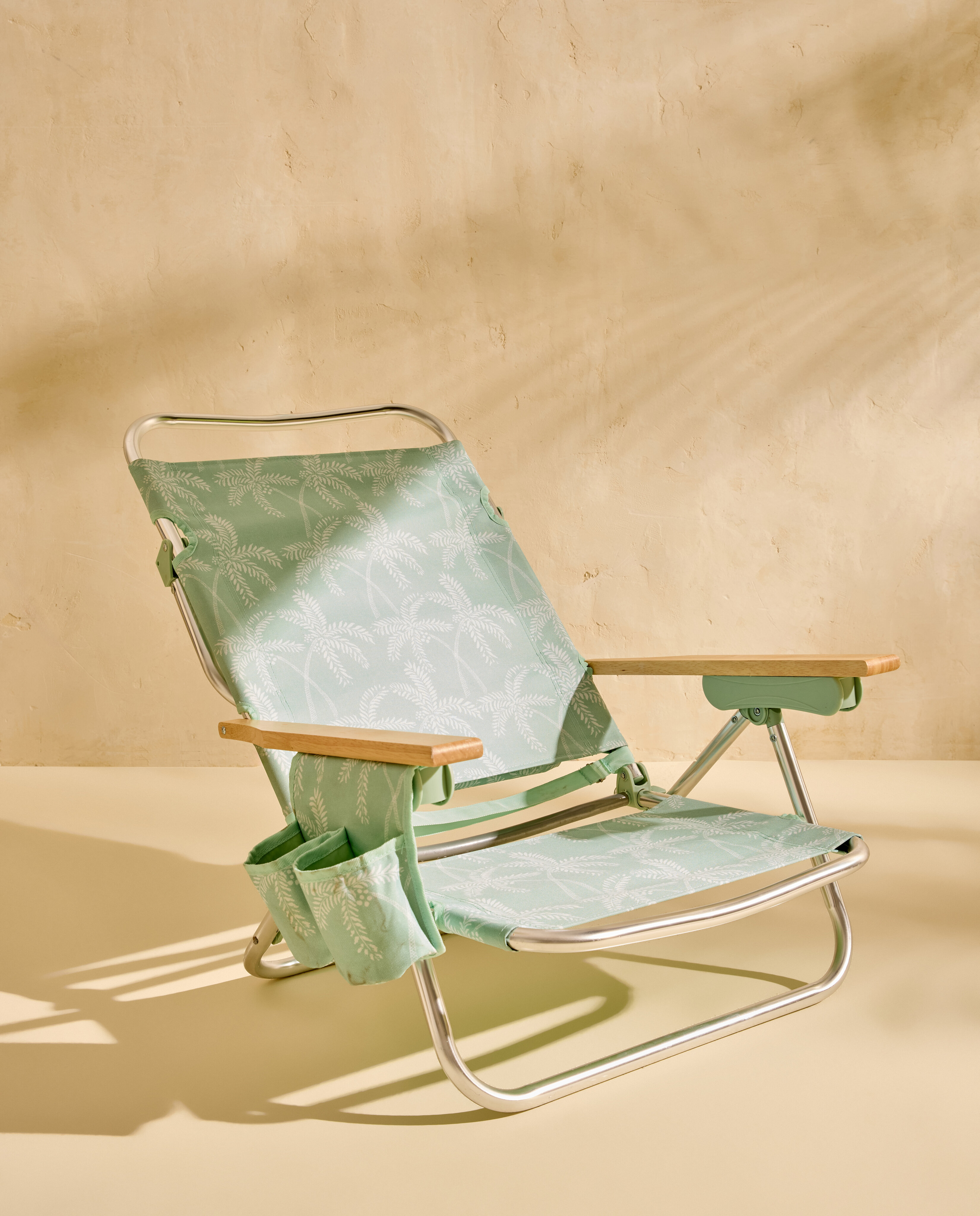 Imagem 0 de Sillón bajo plegable y reclinable Palm Campo y Playa