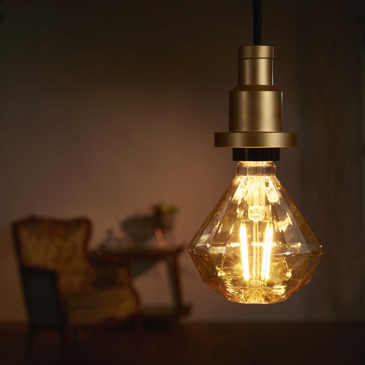Bombilla LED 4W 2400K E27 Diamante Oro Dorado-2