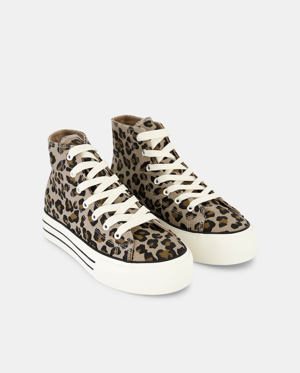 Zapatilla abotinada estampada Multicolor-2