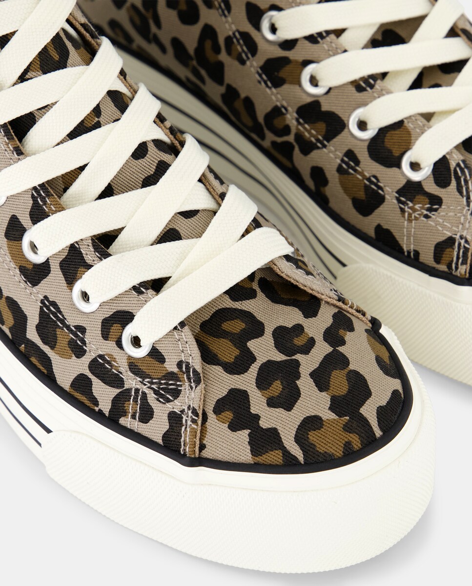 Zapatilla abotinada estampada Multicolor-5