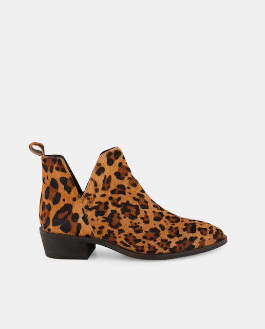Imagen 0 de Botín de mujer de piel estampado