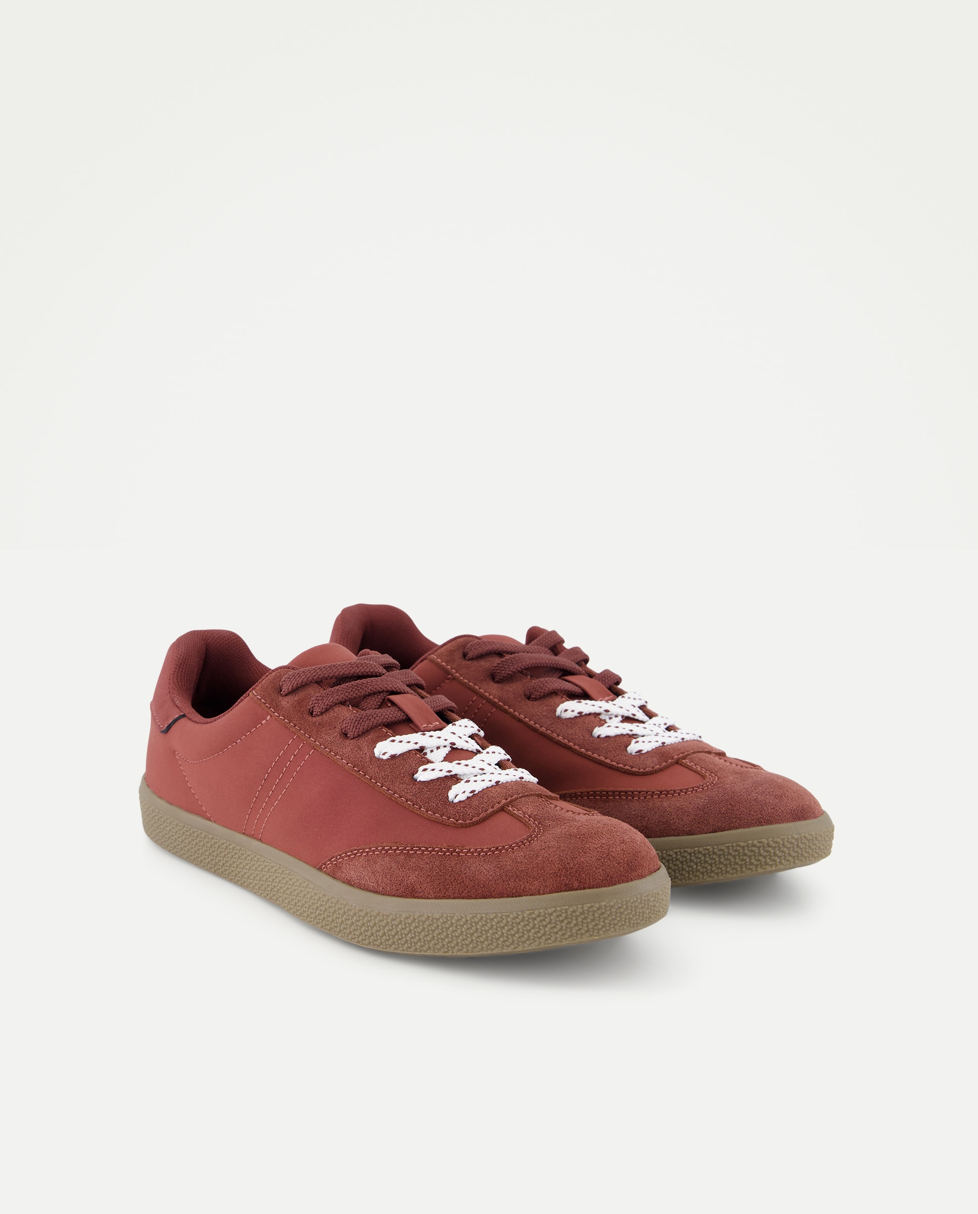 Zapatilla deportiva de mujer soft Burdeos-2