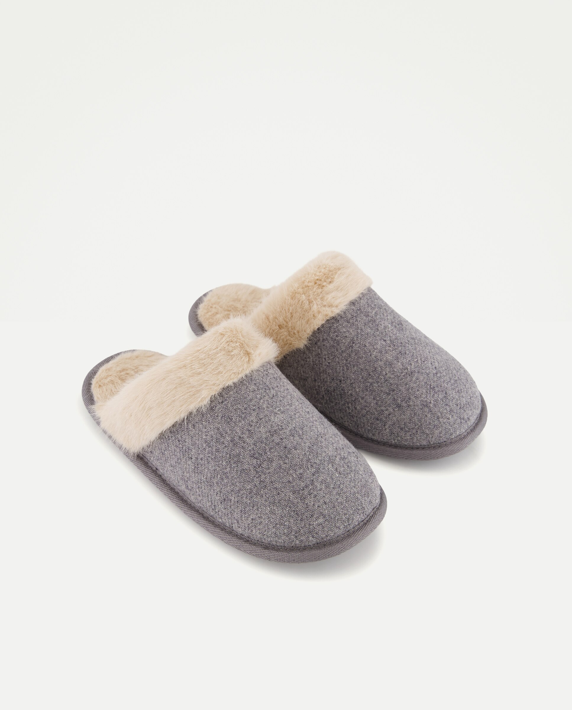 Zapatilla de mujer fantasía Gris claro-2