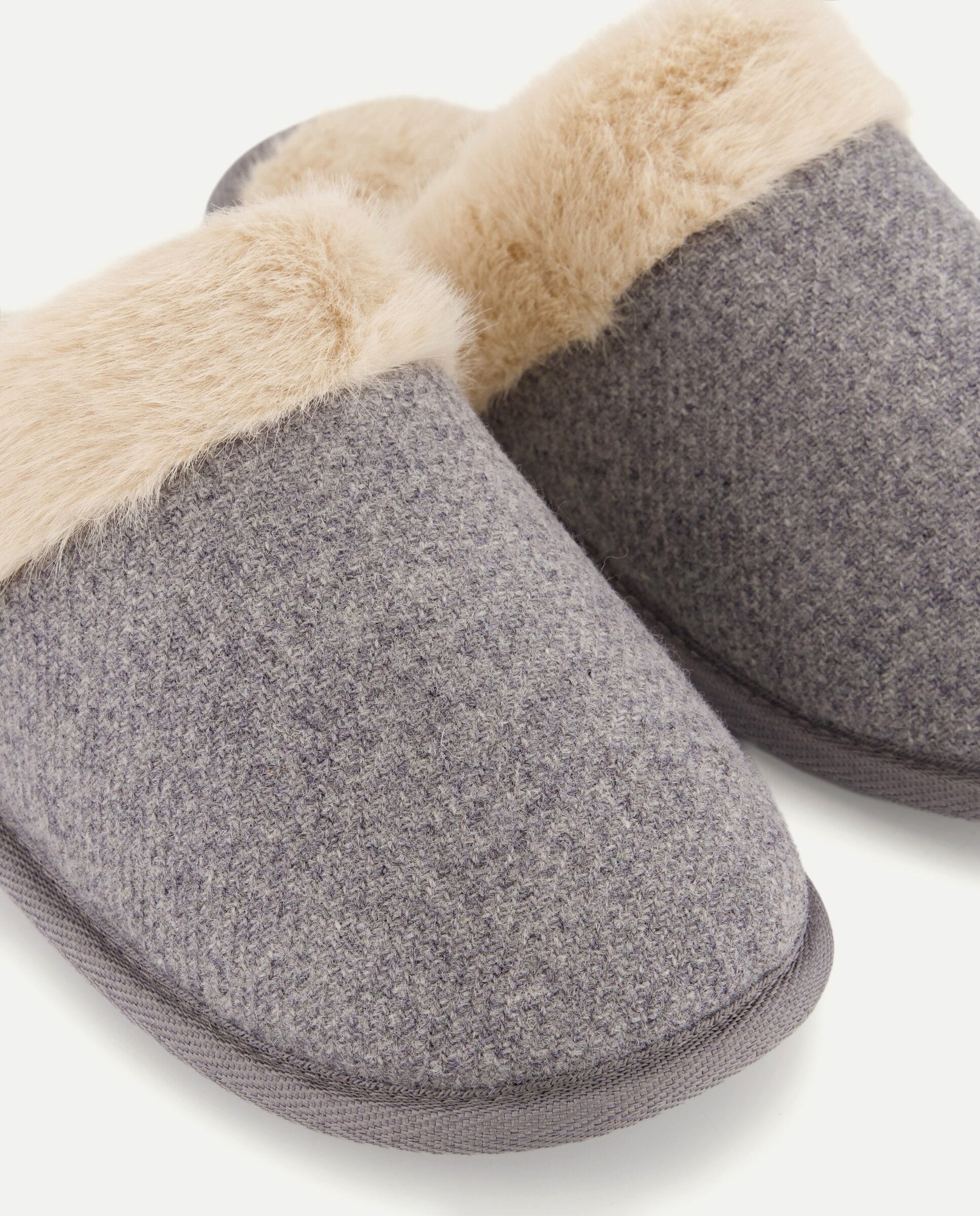 Zapatilla de mujer fantasía Gris claro-5