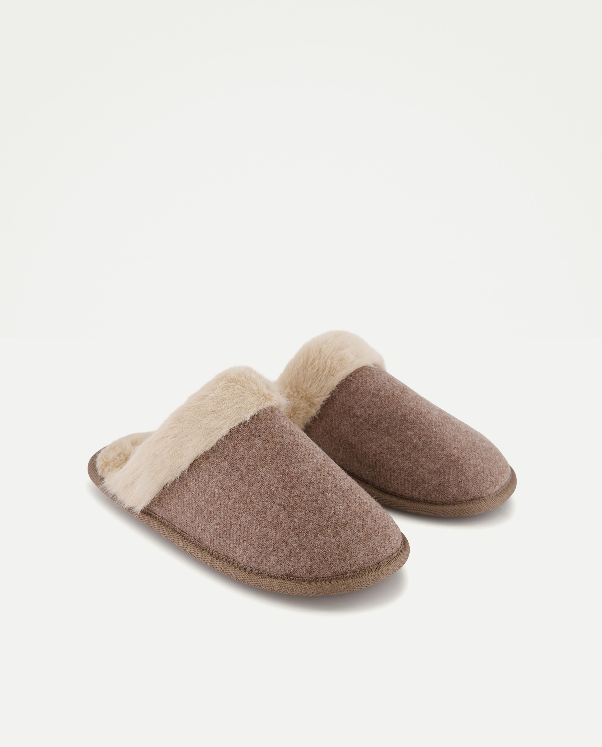 Zapatilla de mujer fantasía Tostado-2