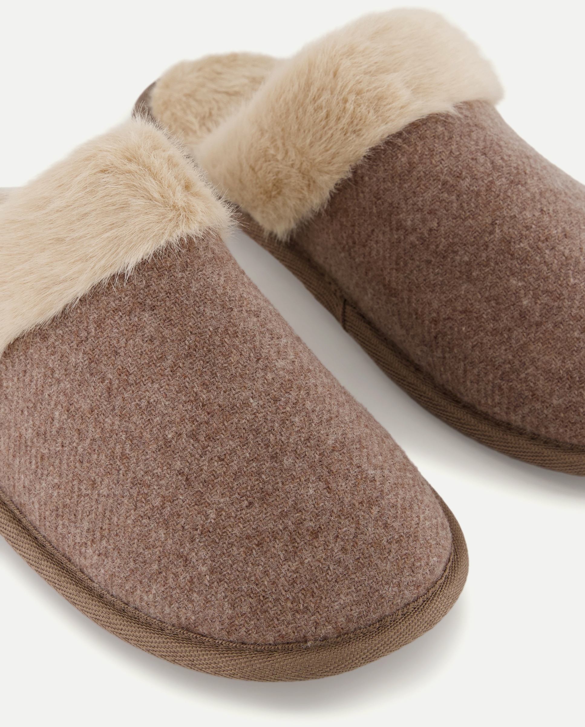 Zapatilla de mujer fantasía Tostado-5