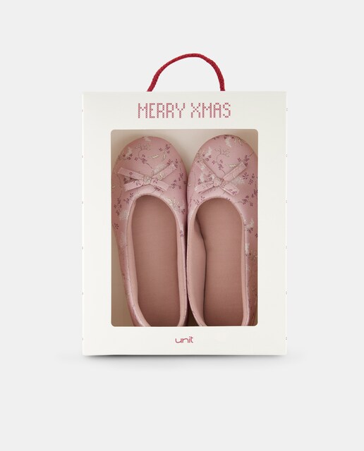 Imagen 0 de Zapatilla de mujer estampada