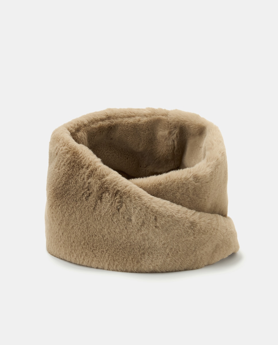 Cuello de mujer de pelo Visón claro-1