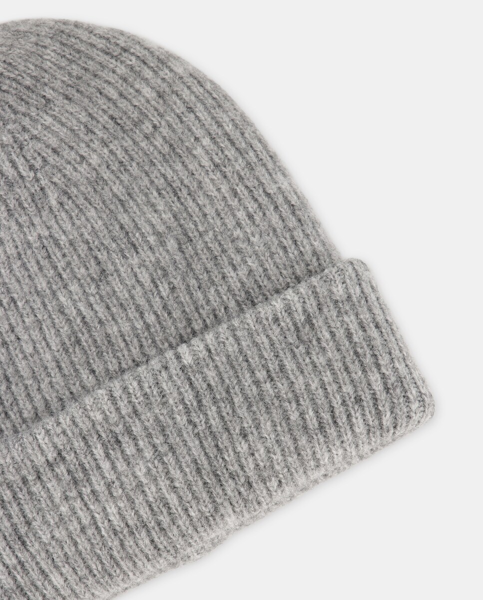 Gorro de mujer con lana 820 Gris medio-2