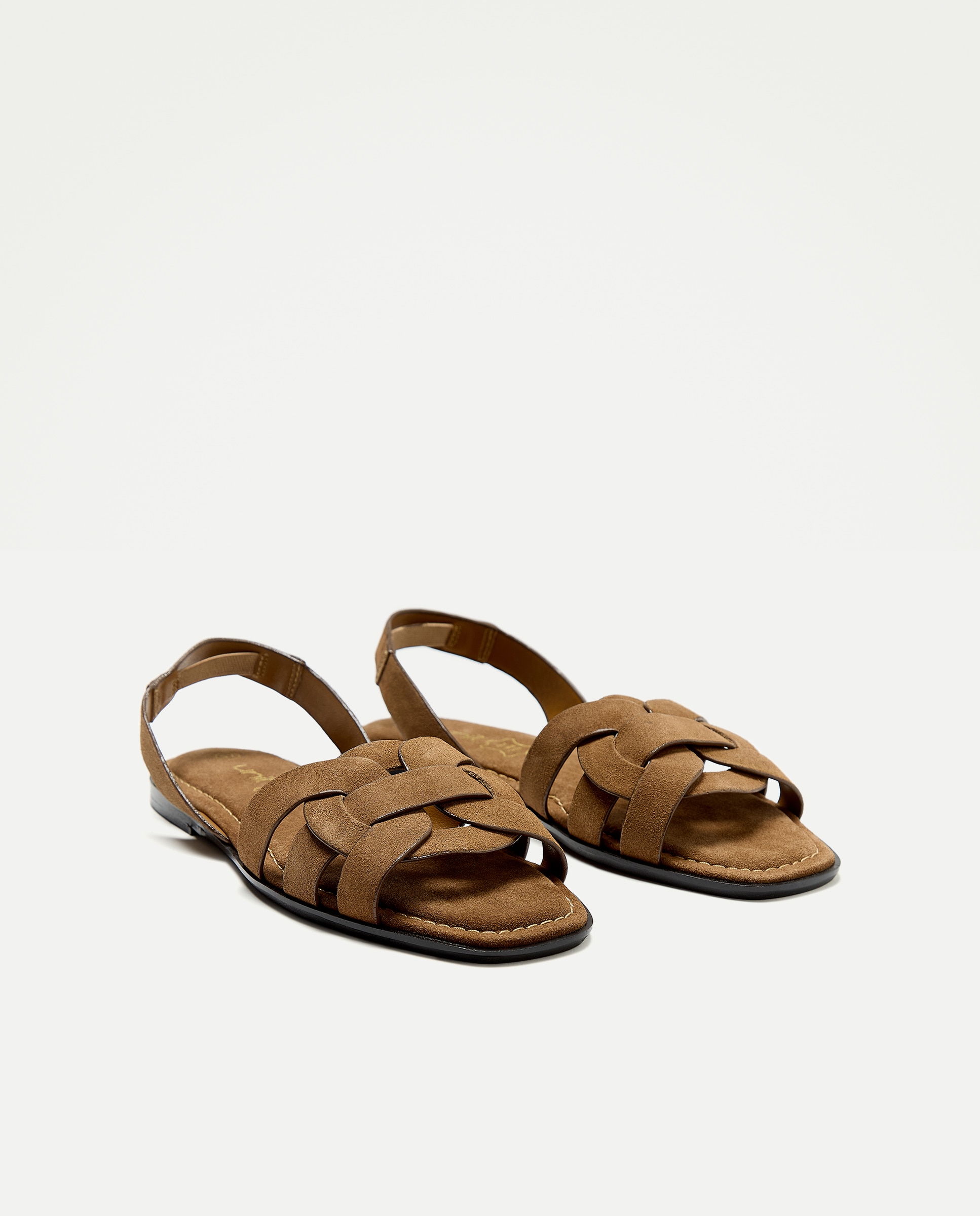 Sandalia tira trenza de mujer 150 Vainilla-2