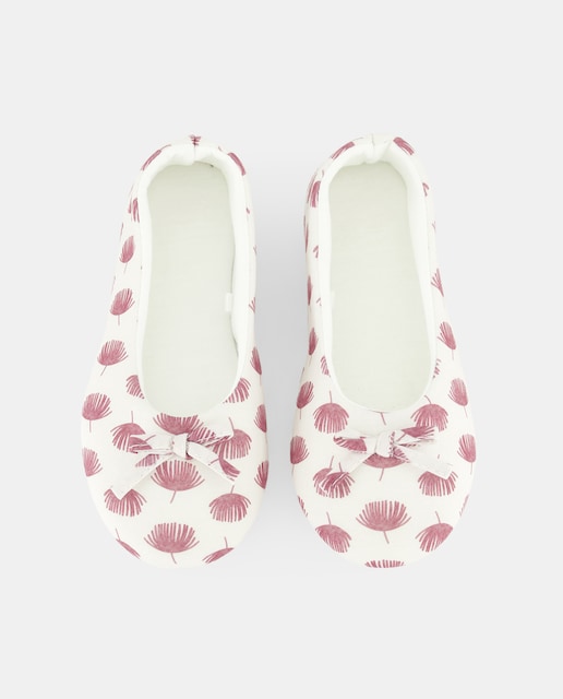 Zapatilla de mujer estampada