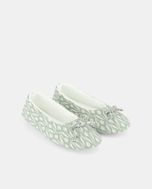 Zapatilla de mujer estampada