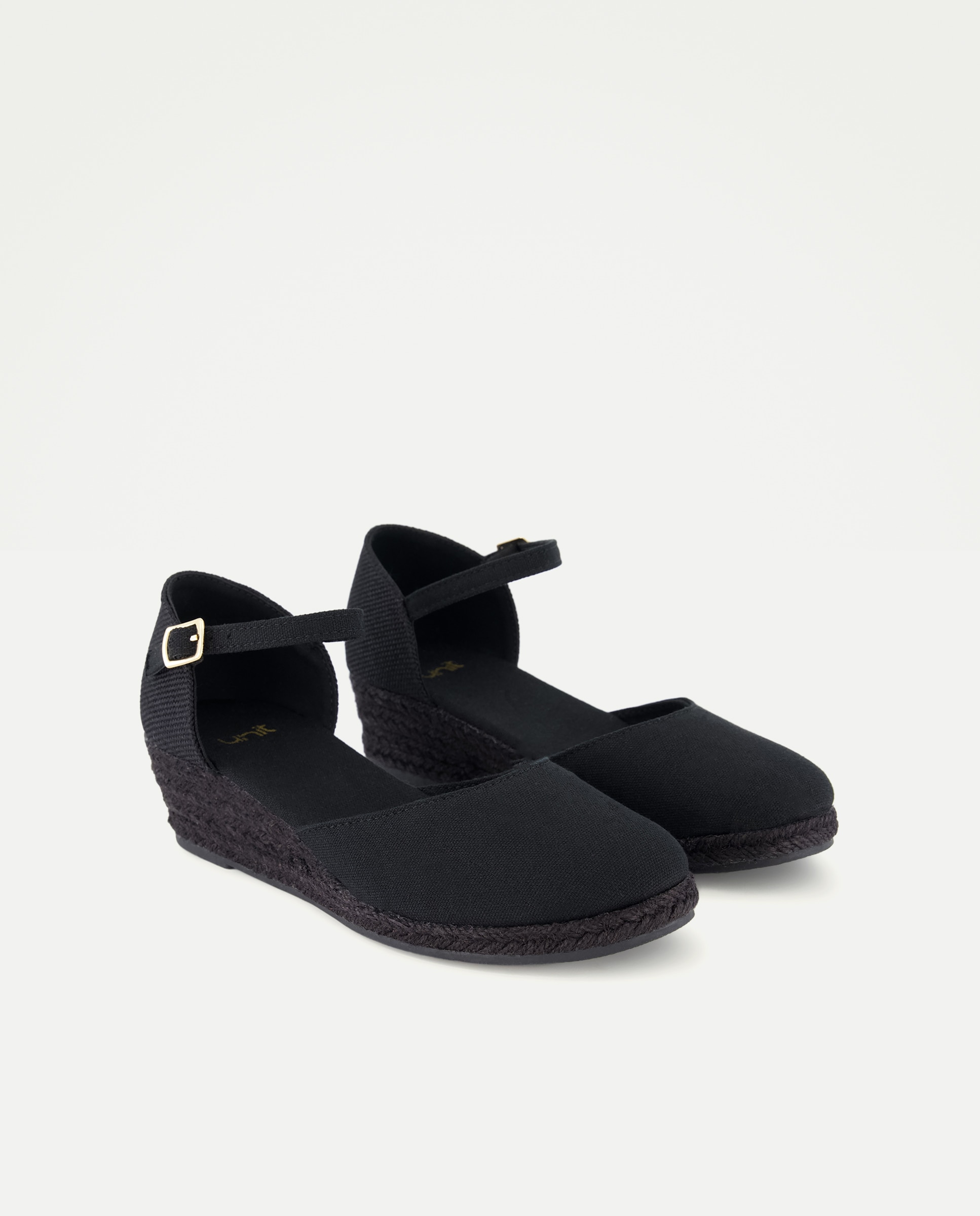Alpargata con cuña y pulsera Negro-2