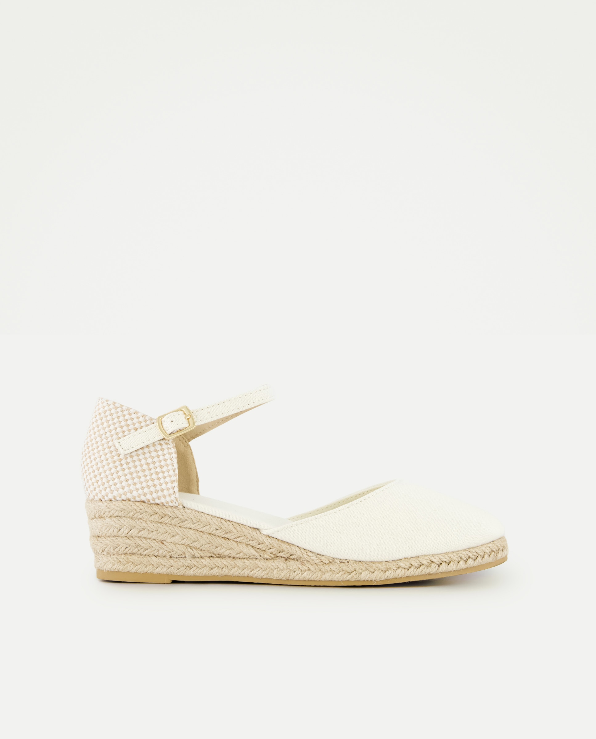 Imagen 0 de Alpargata con cuña y pulsera