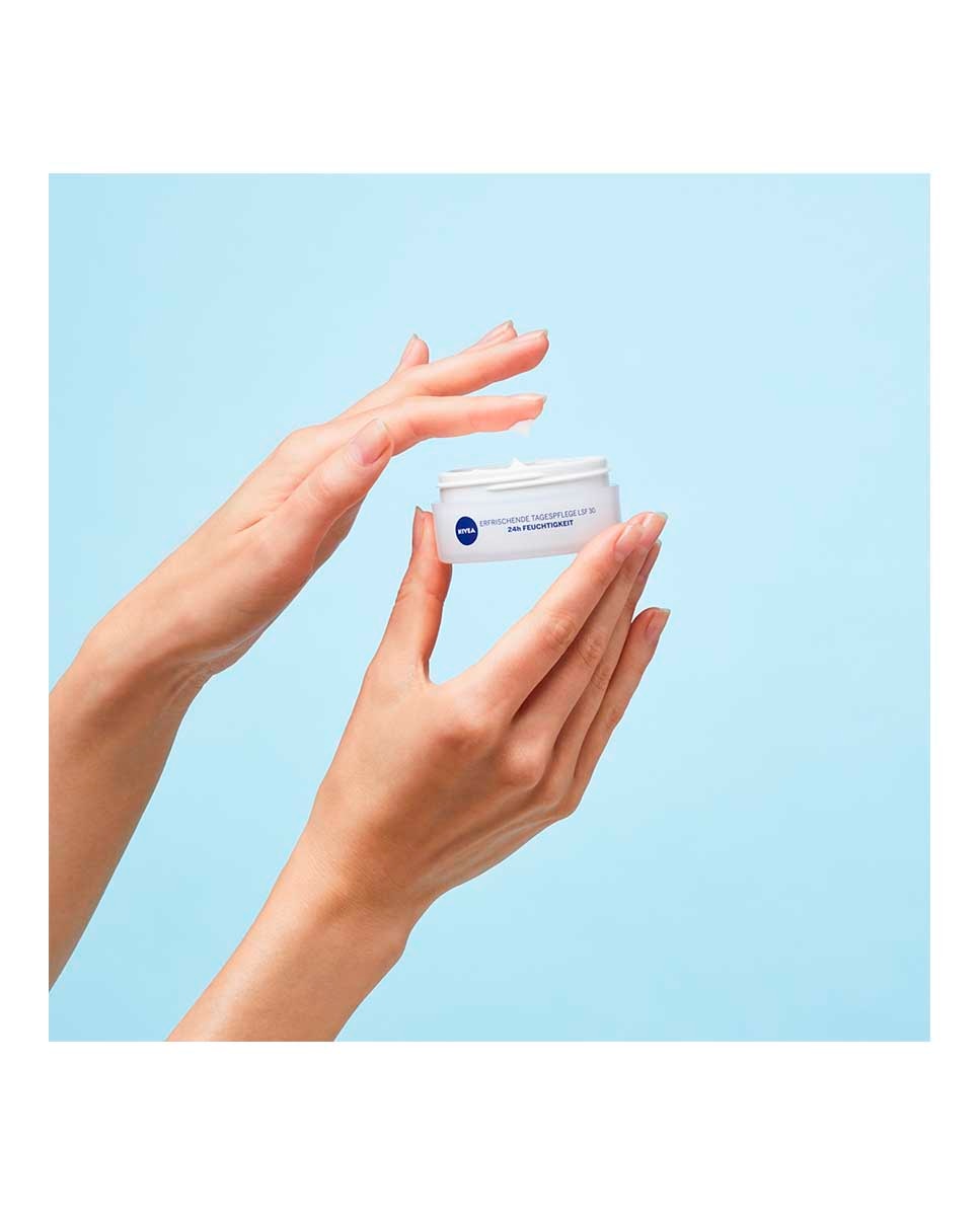 Crema De Día Hidratante Y Refrescante Piel Normal Y Mixta Spf 30 Nivea - 50 ml 4