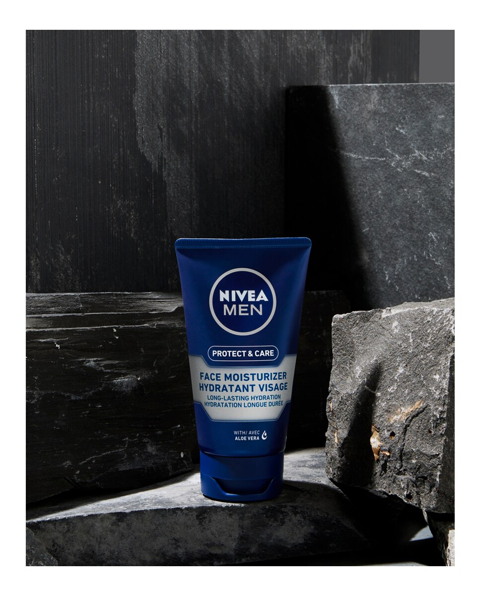 Imagen 4 de Crema Hidratante Protege & Cuida Hidratante Protector 75 ml Nivea Men - 75 ml