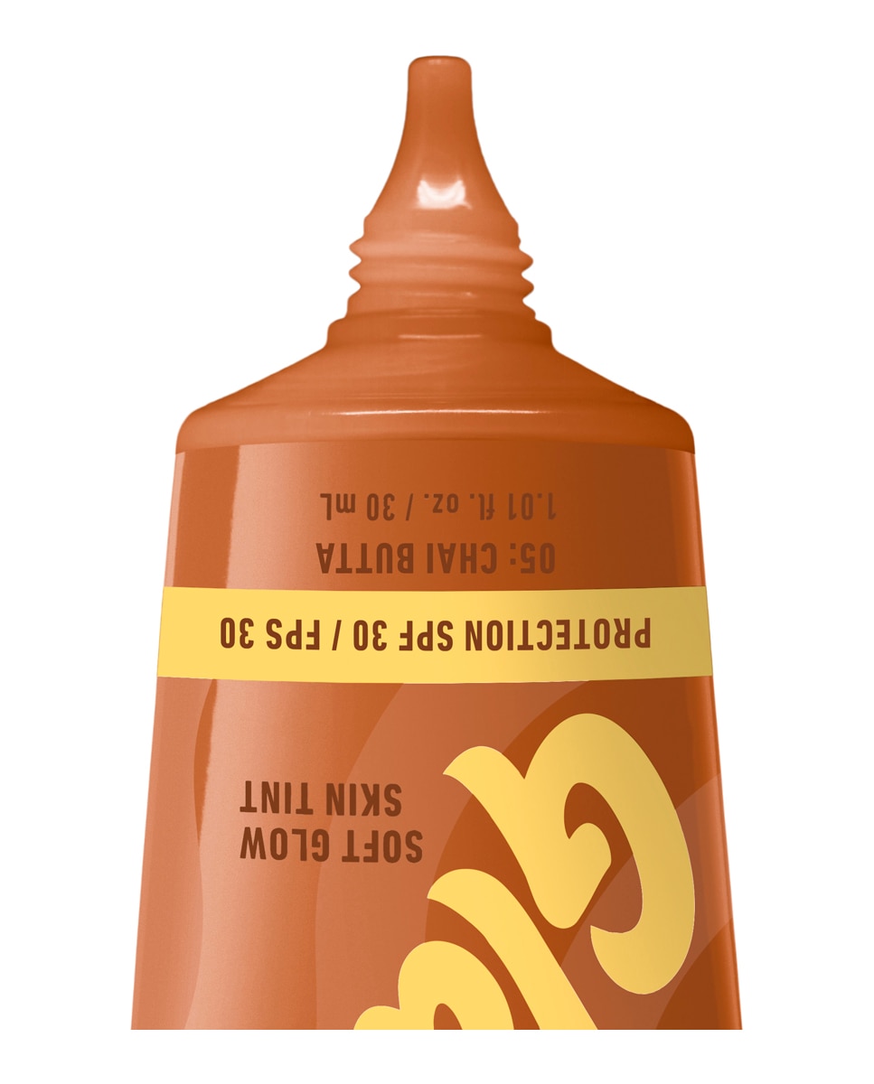 Imagen 6 de Base de Maquillaje Skin Tint Buttermelt Glaze Soft Glow + Protección SPF/FPS 40 30 ml de NYX Professional Makeup - Chai Butta 30 ml Chai Butta